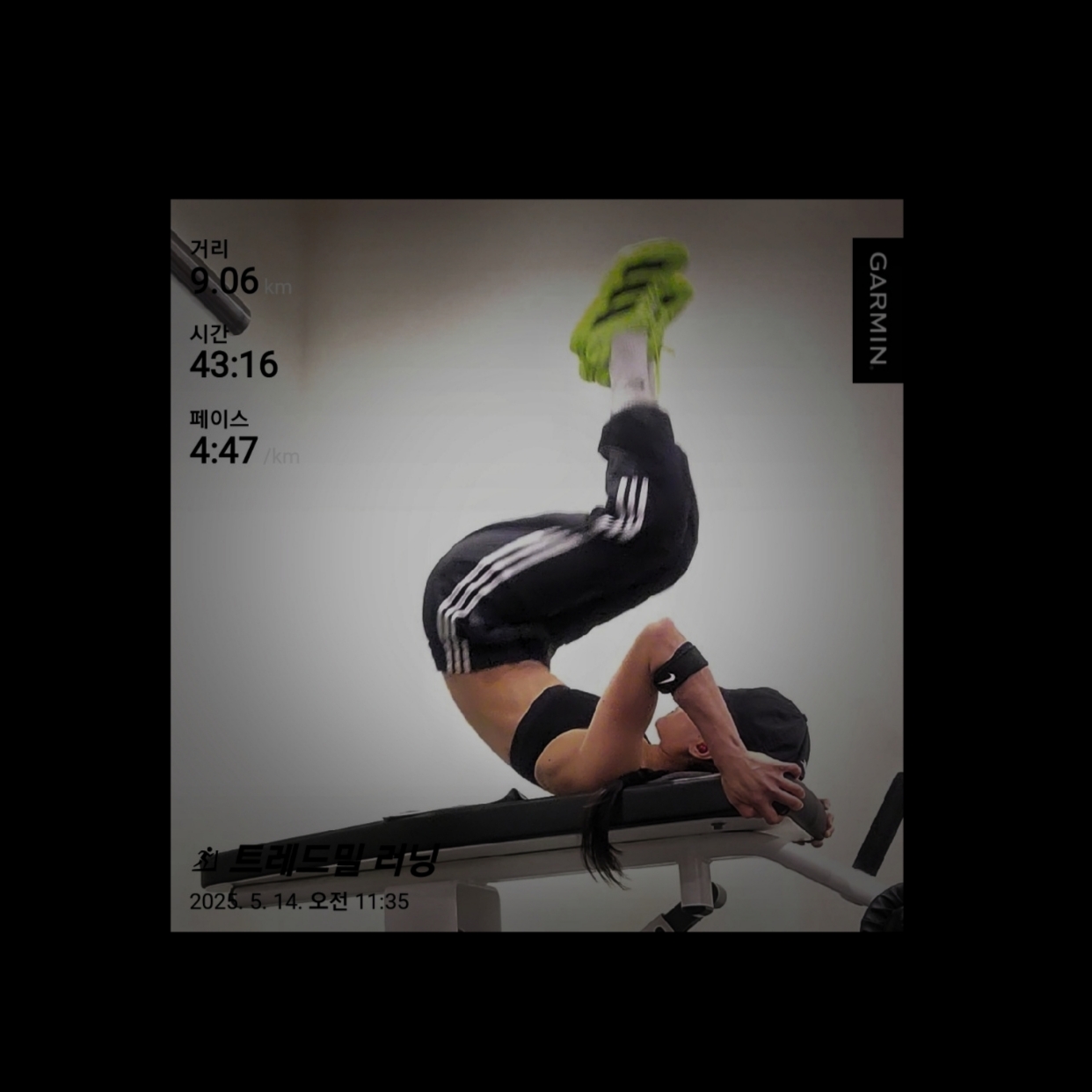 Nike Pro Dri-Fit Elbow Band 3.0 Black, (W) Nike Indy Light-Support Padded V-Neck Sports Bra Black White - Asia 착용 스타일