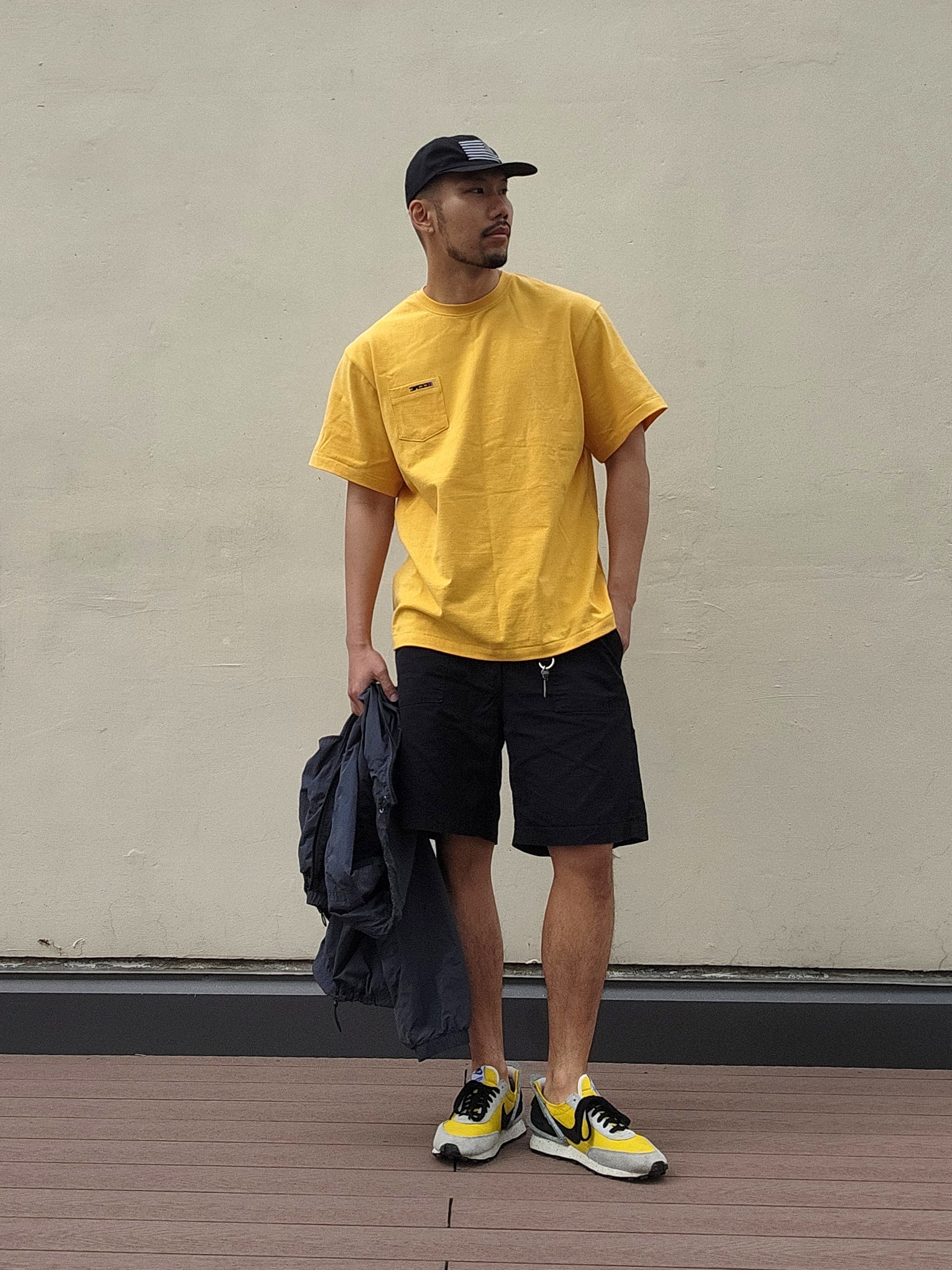 Nike x Undercover Daybreak Bright Citron 착용 스타일 - 2