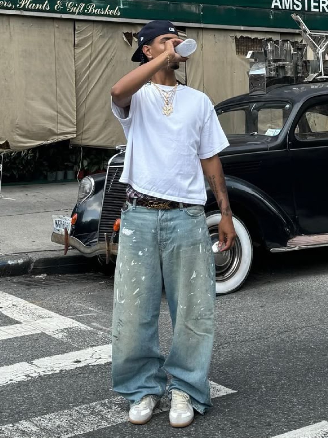 Undermycar Mu.103 Anti Fxxking Logo Play Wide Crop T-Shirts White, IAB Studio Cropped T-Shirt White Navy 착용 스타일 - 5