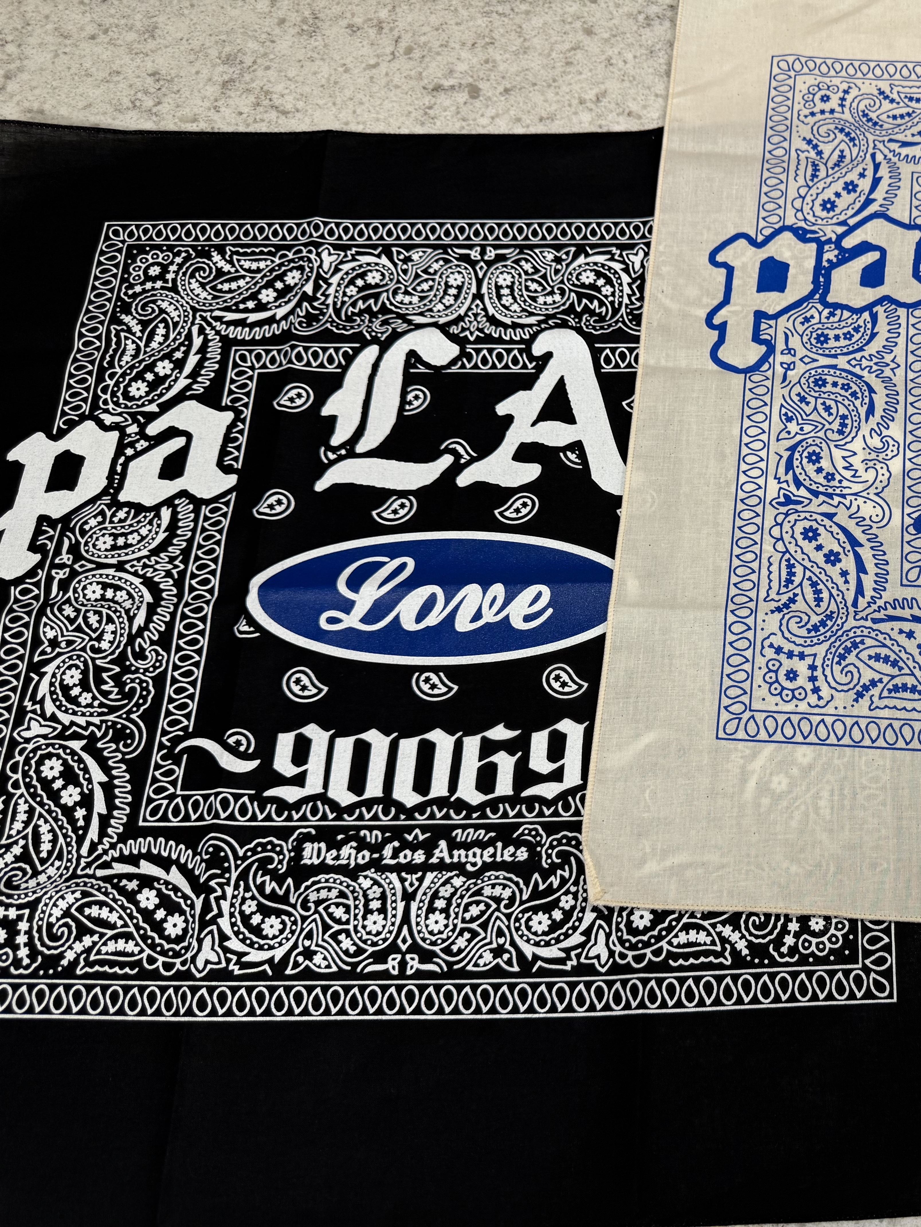 Palace Bad Apple T-Shirt Skyline Blue - 25SS, Palace P3 Skull T-Shirt Navy - 25SS 착용 스타일 - 6