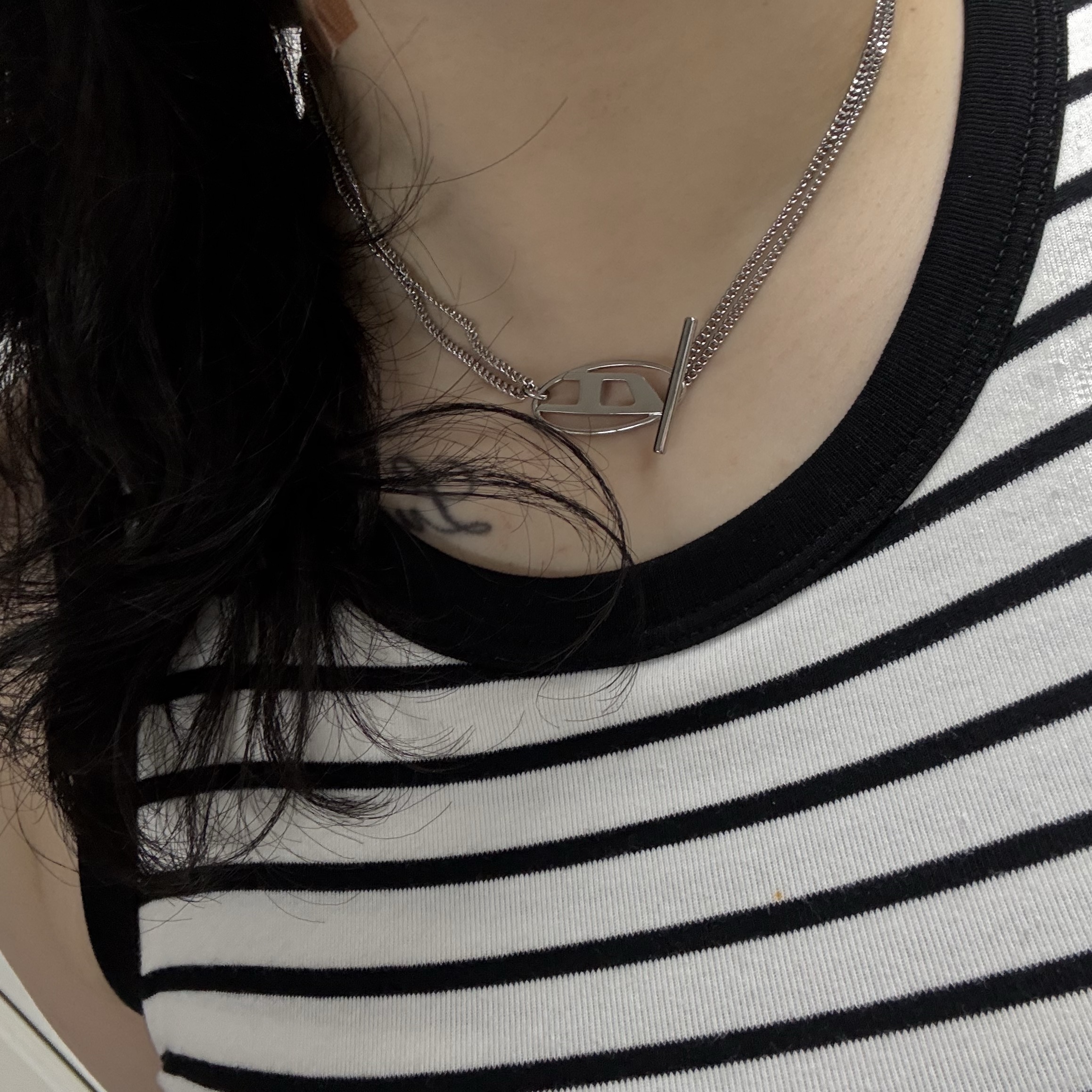 Diesel Dx1534 Stainless Steel Chain Necklace Silver 착용 스타일 - 1