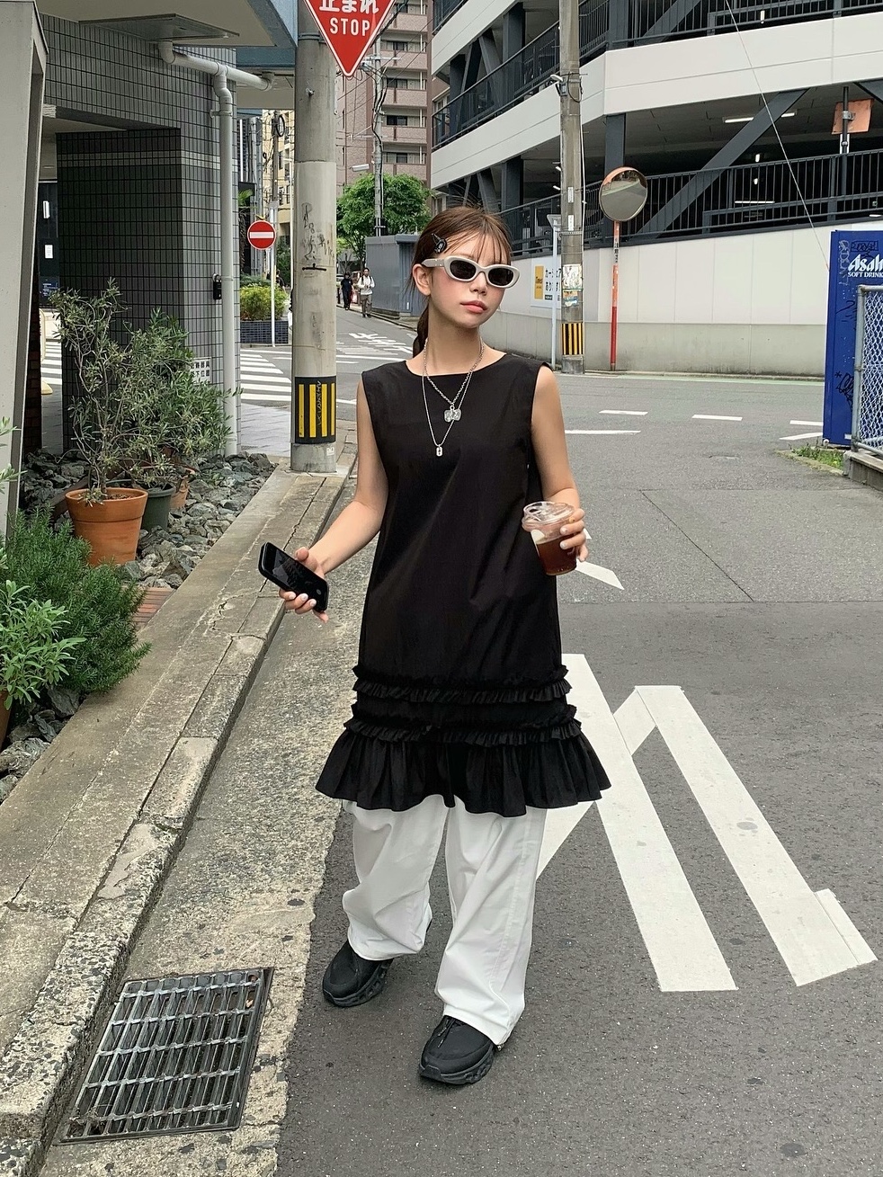 On Running x Post Archive Faction (Paf) Cloudmonster 2 Black Magnet, (W) Hysteric Glamour On Skull Pick Necklace Silver 착용 스타일