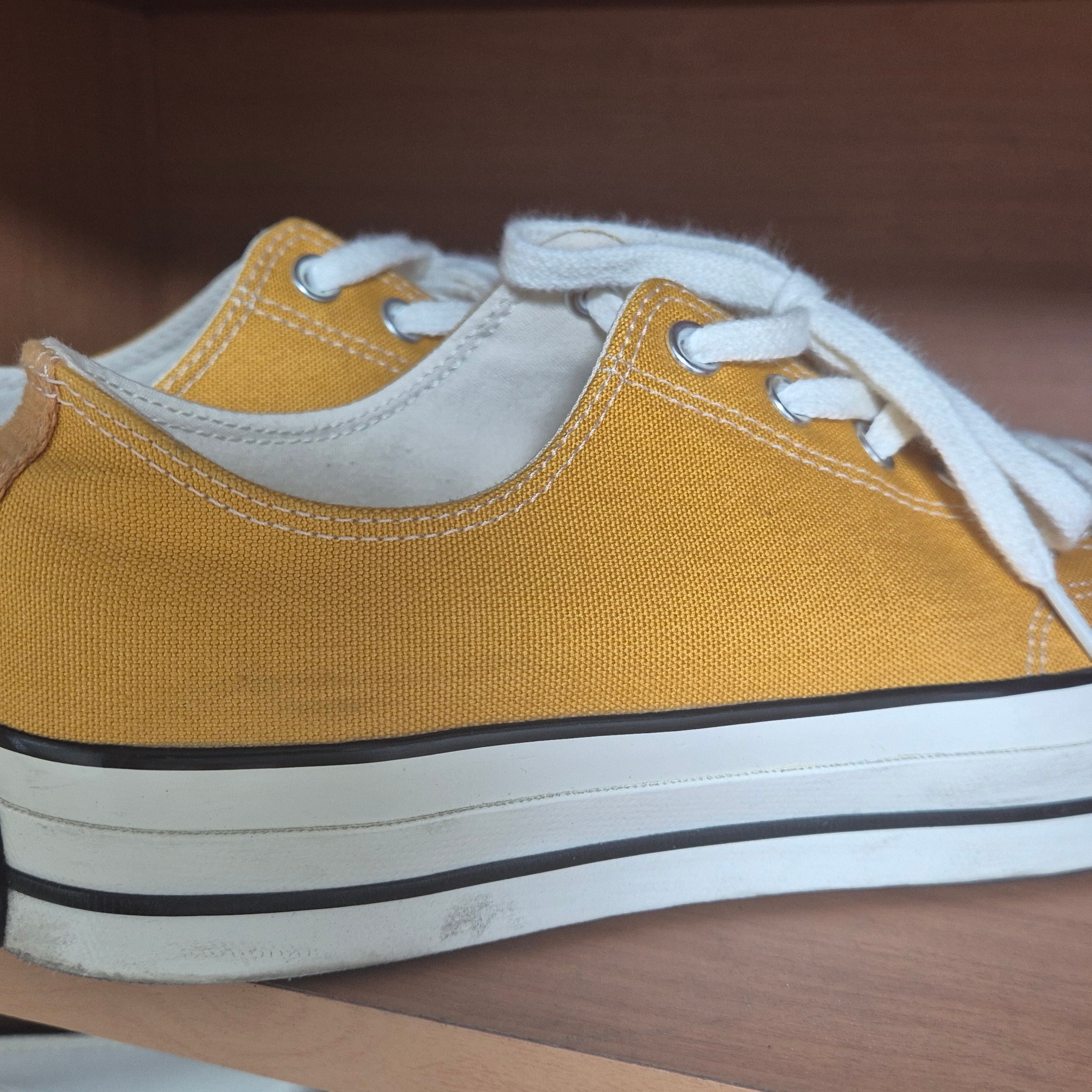 Converse Chuck 70 Ox Vintage Canvas Sunflower 착용 스타일