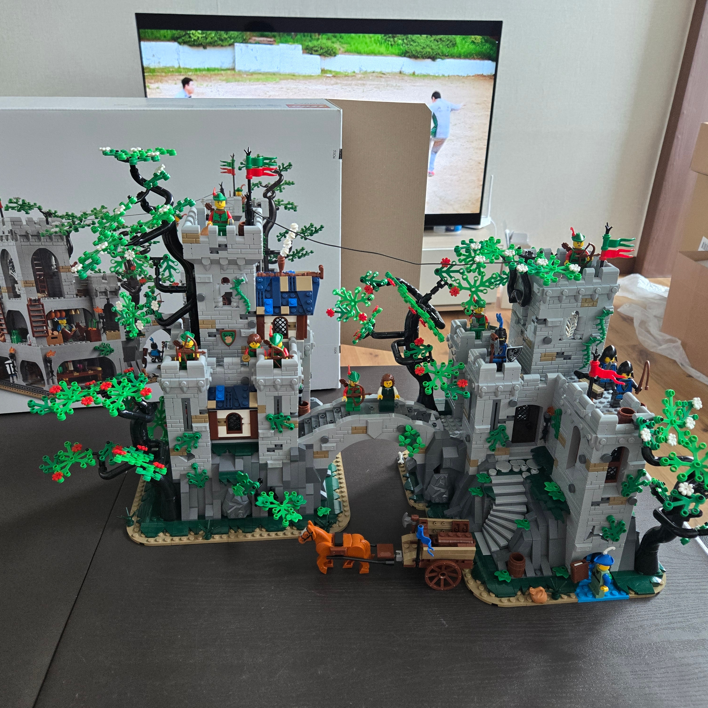Lego Bricklink Forest Stronghold 착용 스타일 - 1