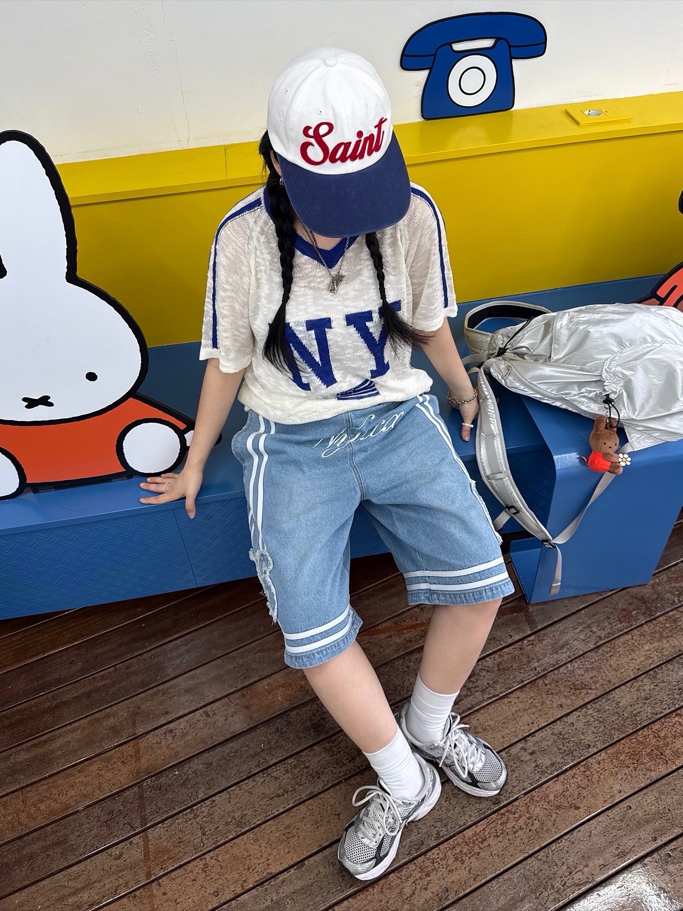 NYXX Basketball Denim Half Pants Light Blue, NYXX Ny Flag V-Neck Knit Heather Gray 착용 스타일 - 1