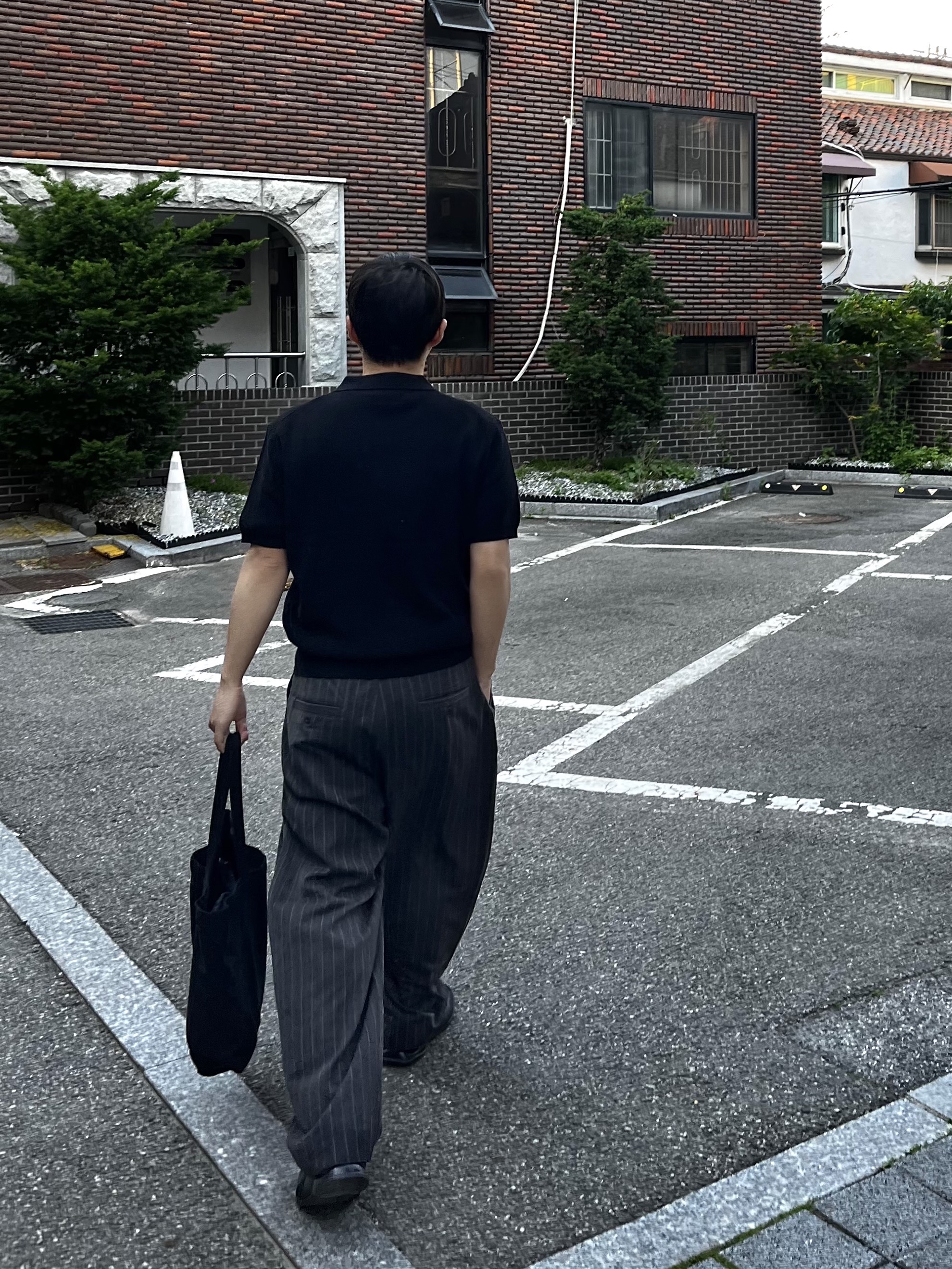 noun Wide Tapered Pants Stripe Charcoal, Pemont Square Black 착용 스타일 - 4
