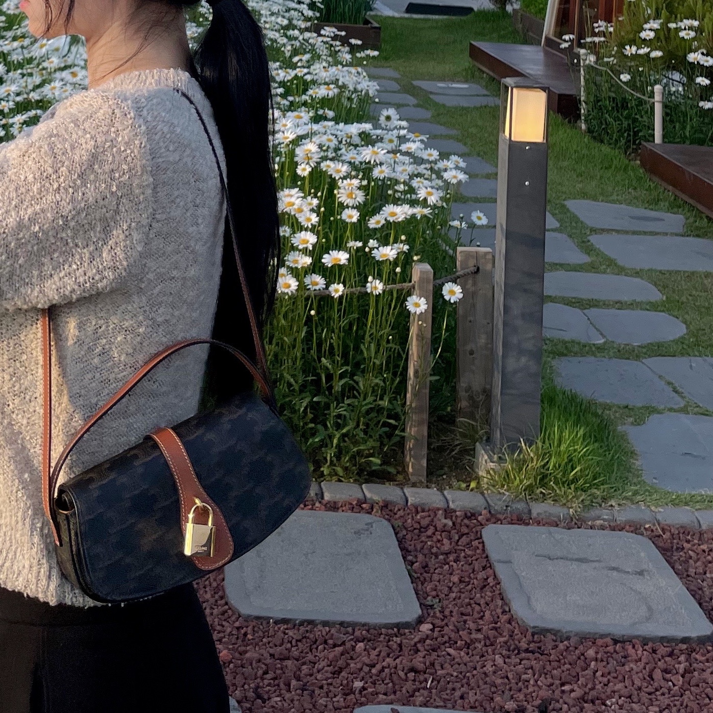 Celine Clutch On Strap Tabou in Triomphe Canvas Calfskin Tan 착용 스타일