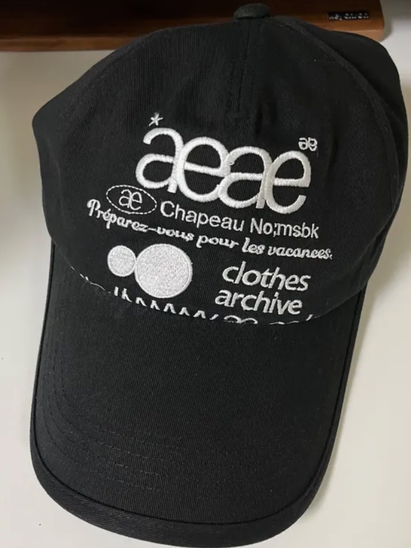 AEAE Web Logo 5pannel Cap Black 착용 스타일