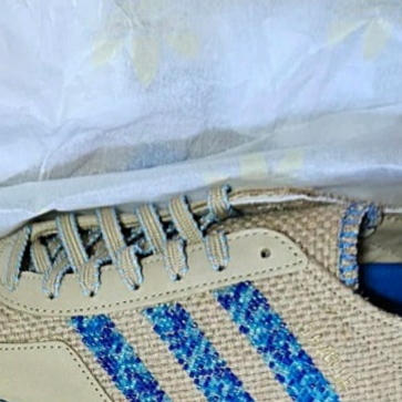 Adidas x Clot Gazelle Linen Khaki Light Blue 착용 스타일