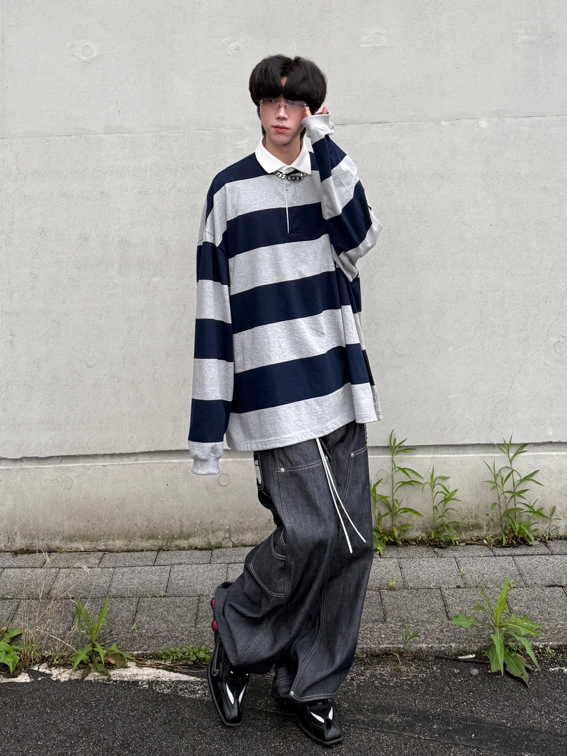 MJD Oversized Stripe Rugby Shirt M.Grey, GRAILZ x KOIN SEOUL Carpenter Raw Denim Pants Indigo 착용 스타일 - 2