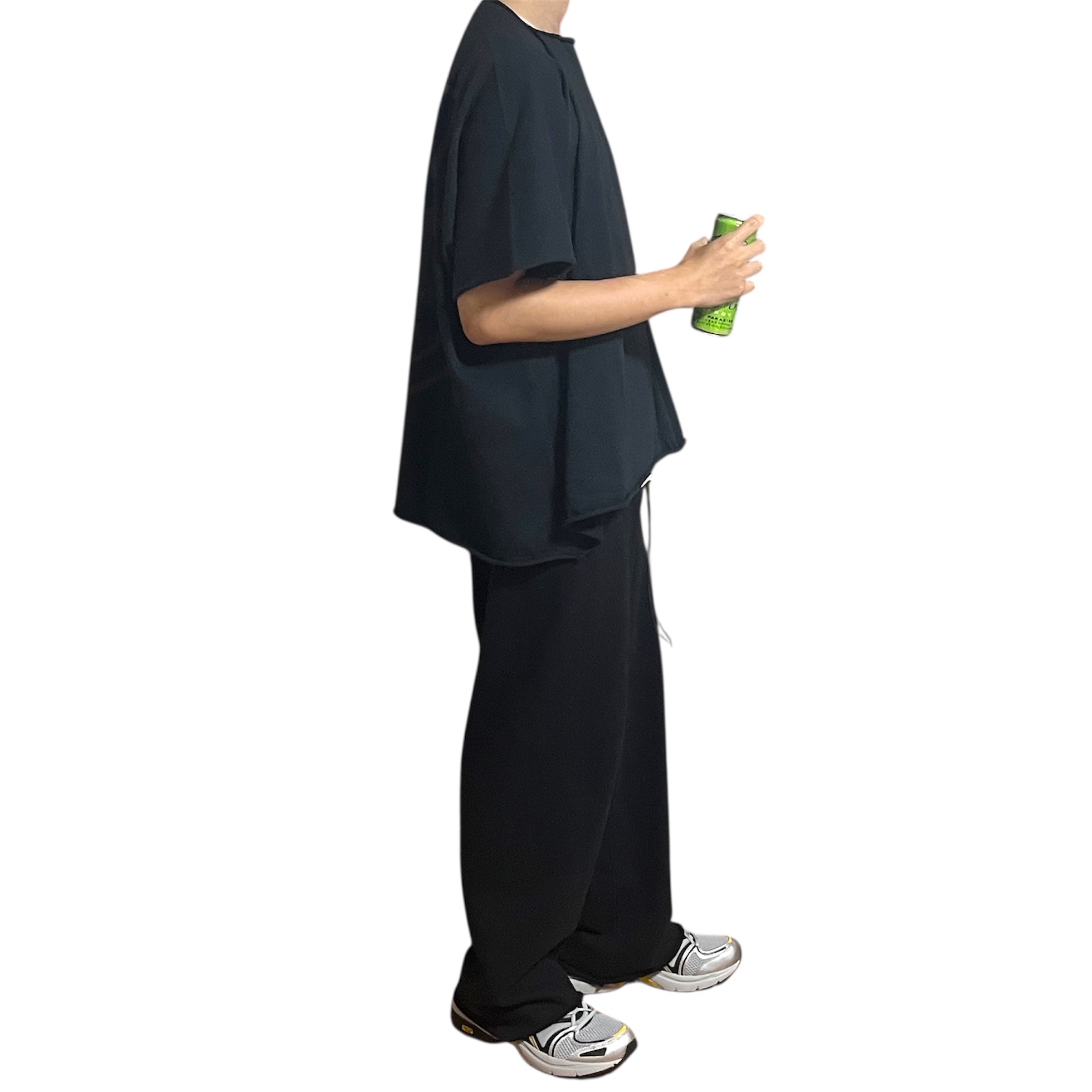 Yeezy Vultures Box T-Shirt Black 착용 스타일 - 4