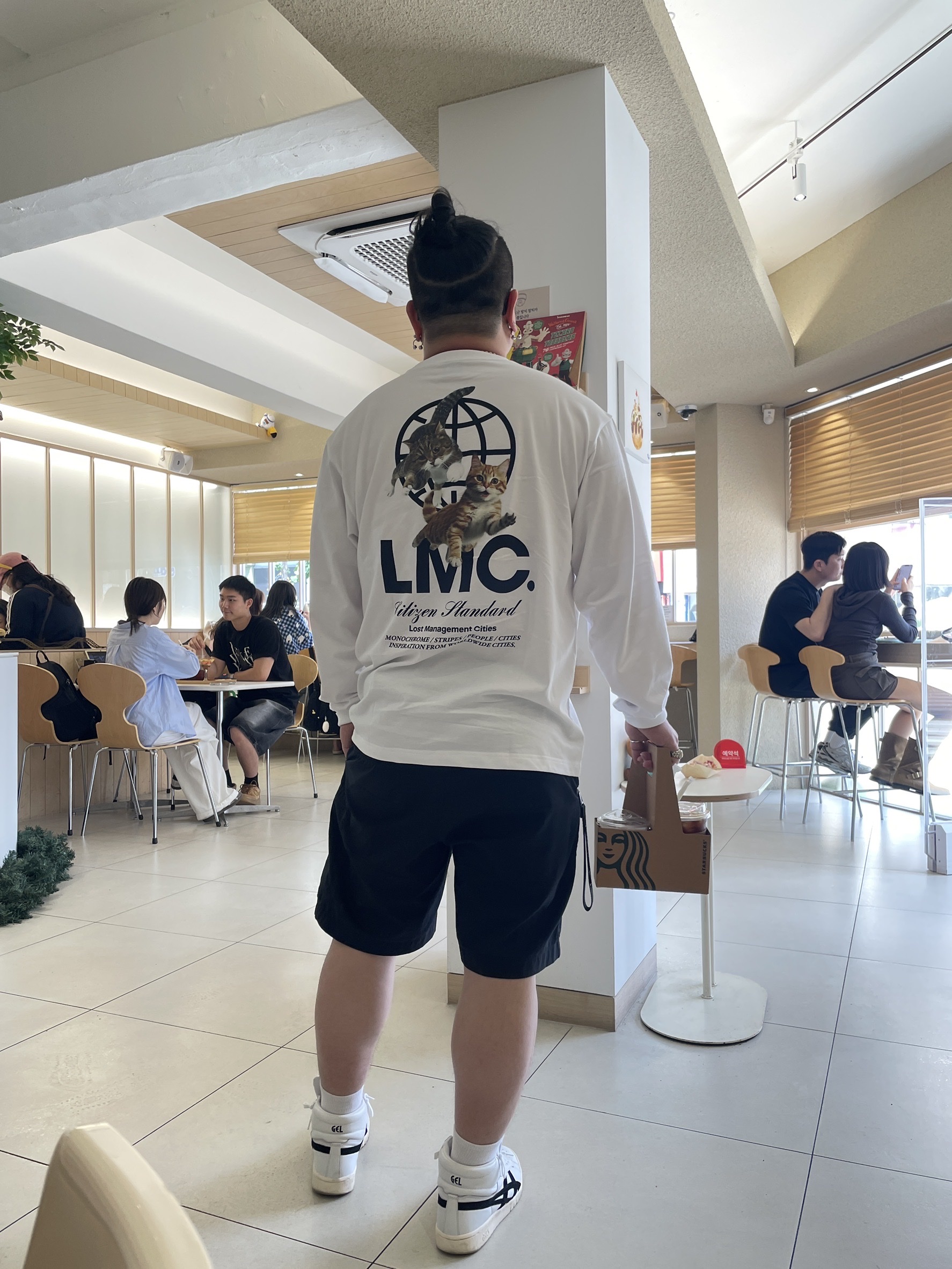 Asics Tiger Gel-PTG White Black 착용 스타일 - 1