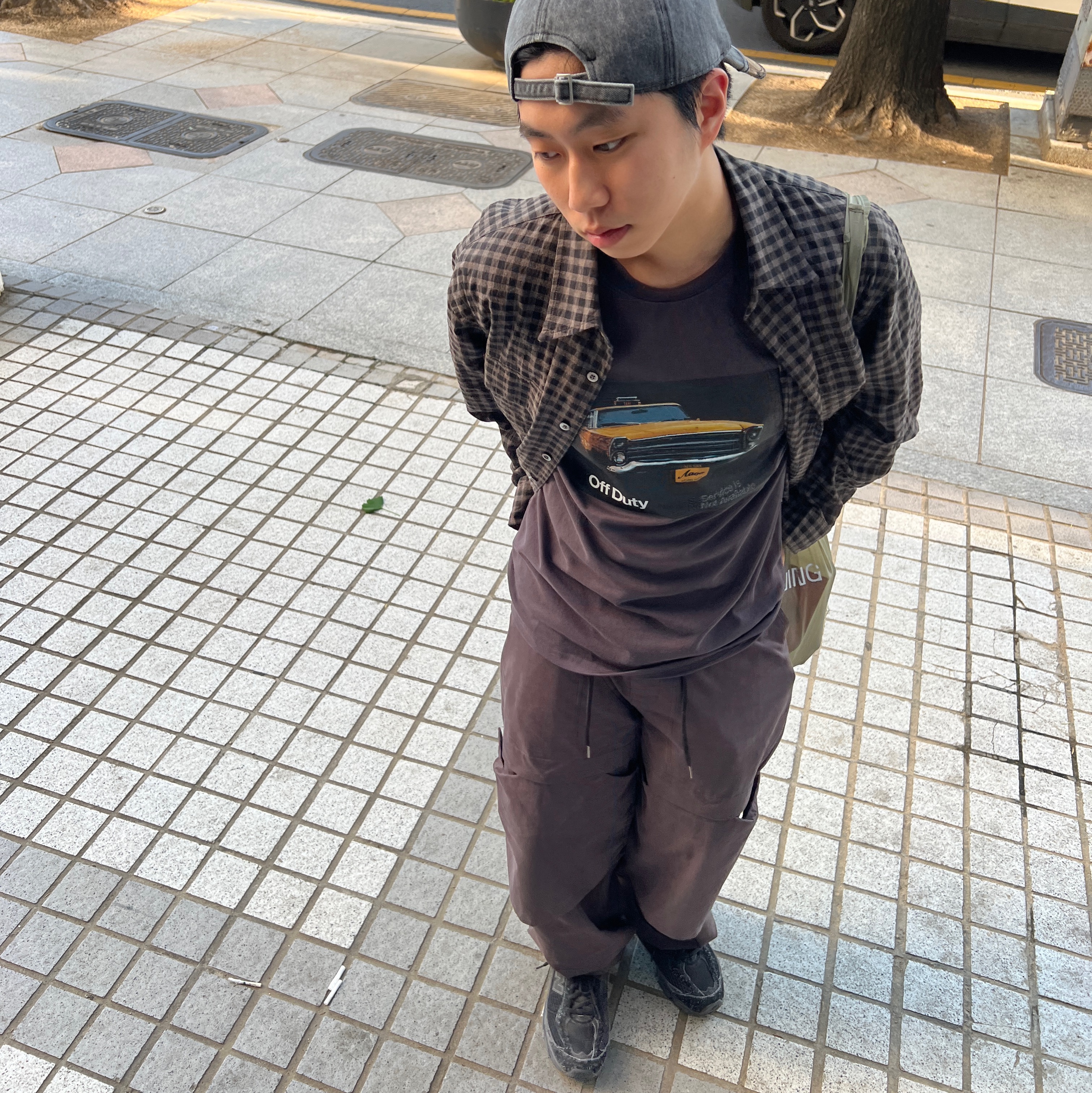 New Balance 509 Black Castle Grey 착용 스타일 - 1