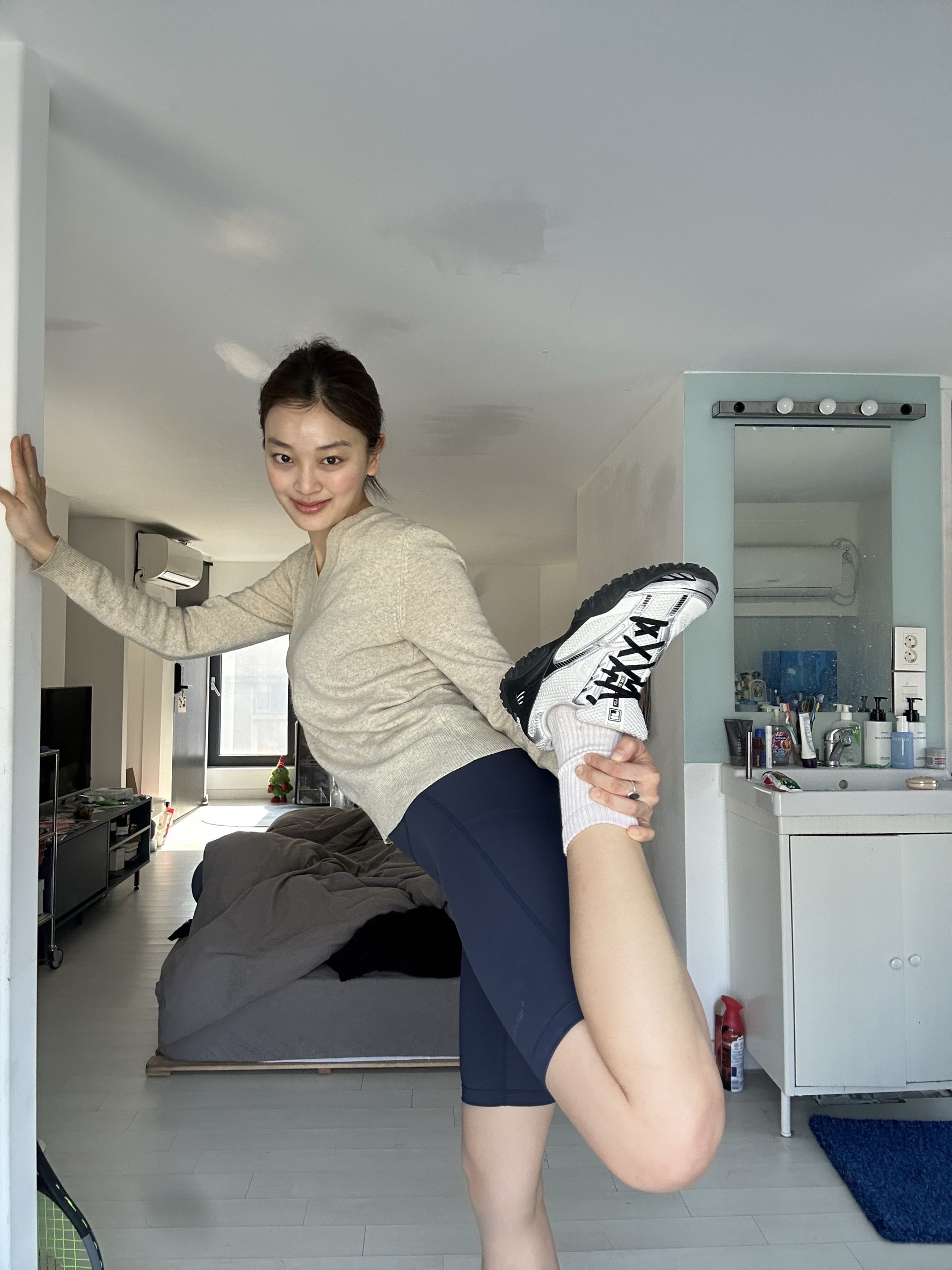 [6% 적립]Fila Echappe V2 Black 착용 스타일 - 2