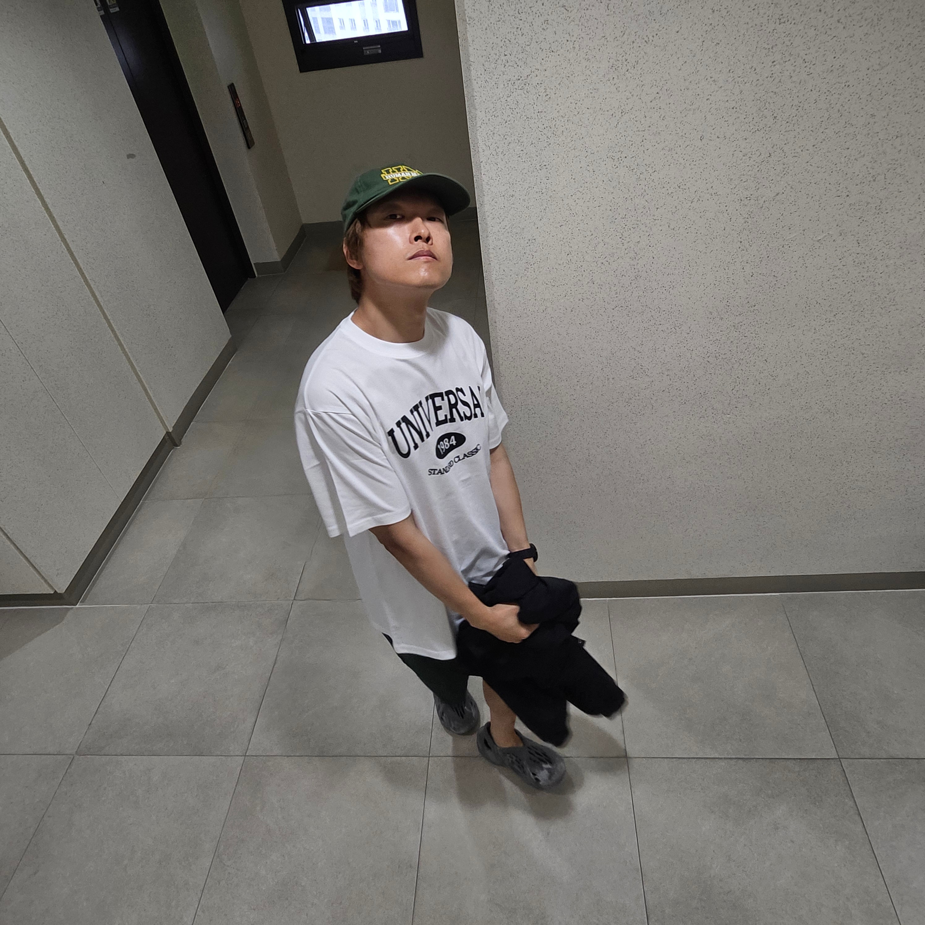 Human Made 5-Panel Twill Cap #1 Green, Adidas Yeezy Foam RNNR MX Granite 착용 스타일 - 1