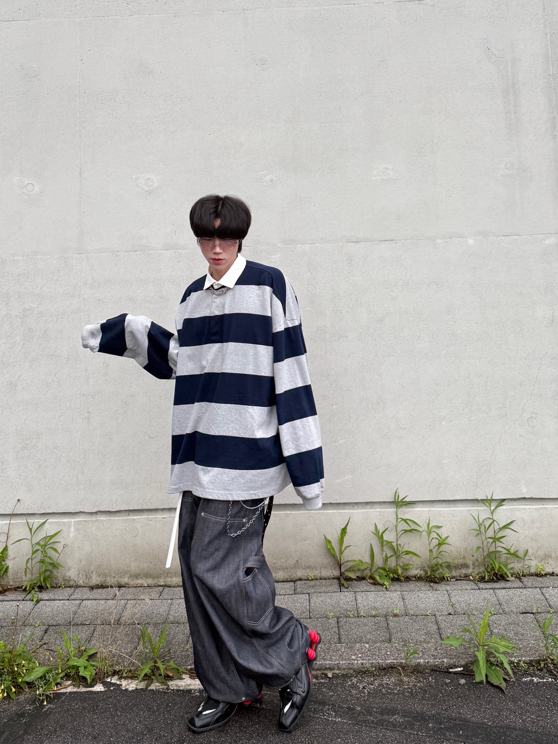 MJD Oversized Stripe Rugby Shirt M.Grey, GRAILZ x KOIN SEOUL Carpenter Raw Denim Pants Indigo 착용 스타일 - 7