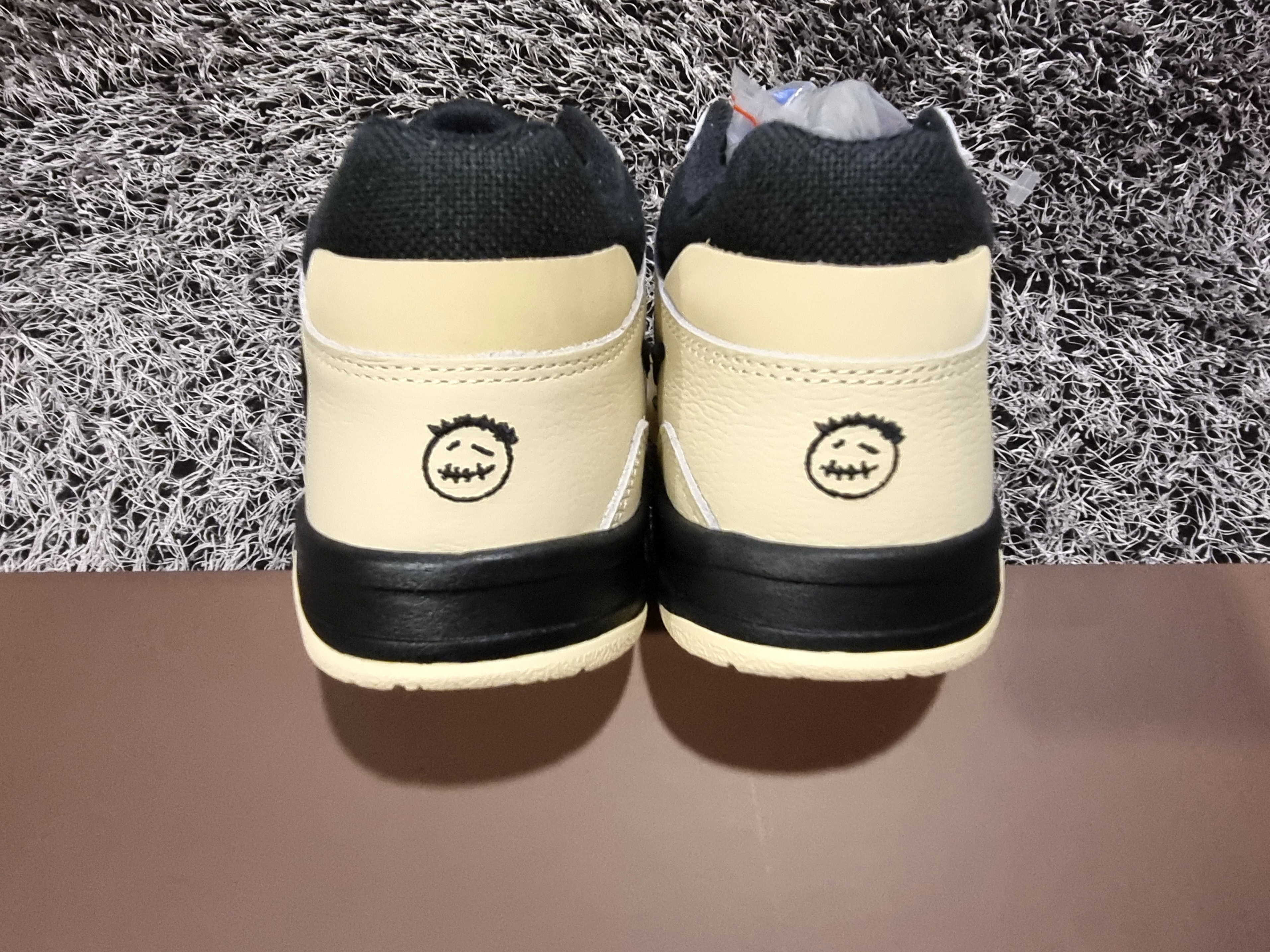 Jordan x Travis Scott Jumpman Jack TR Bright Cactus 착용 스타일 - 5
