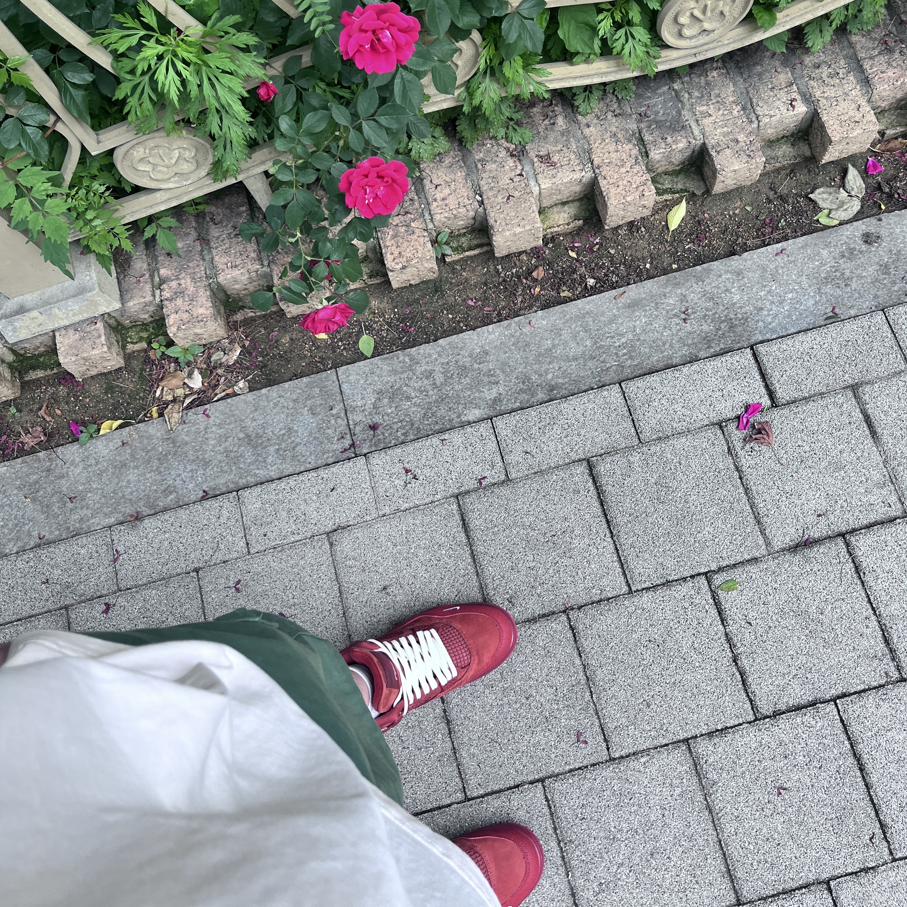 Jordan 4 x Nigel Sylvester Retro OG SP Brick by Brick 착용 스타일