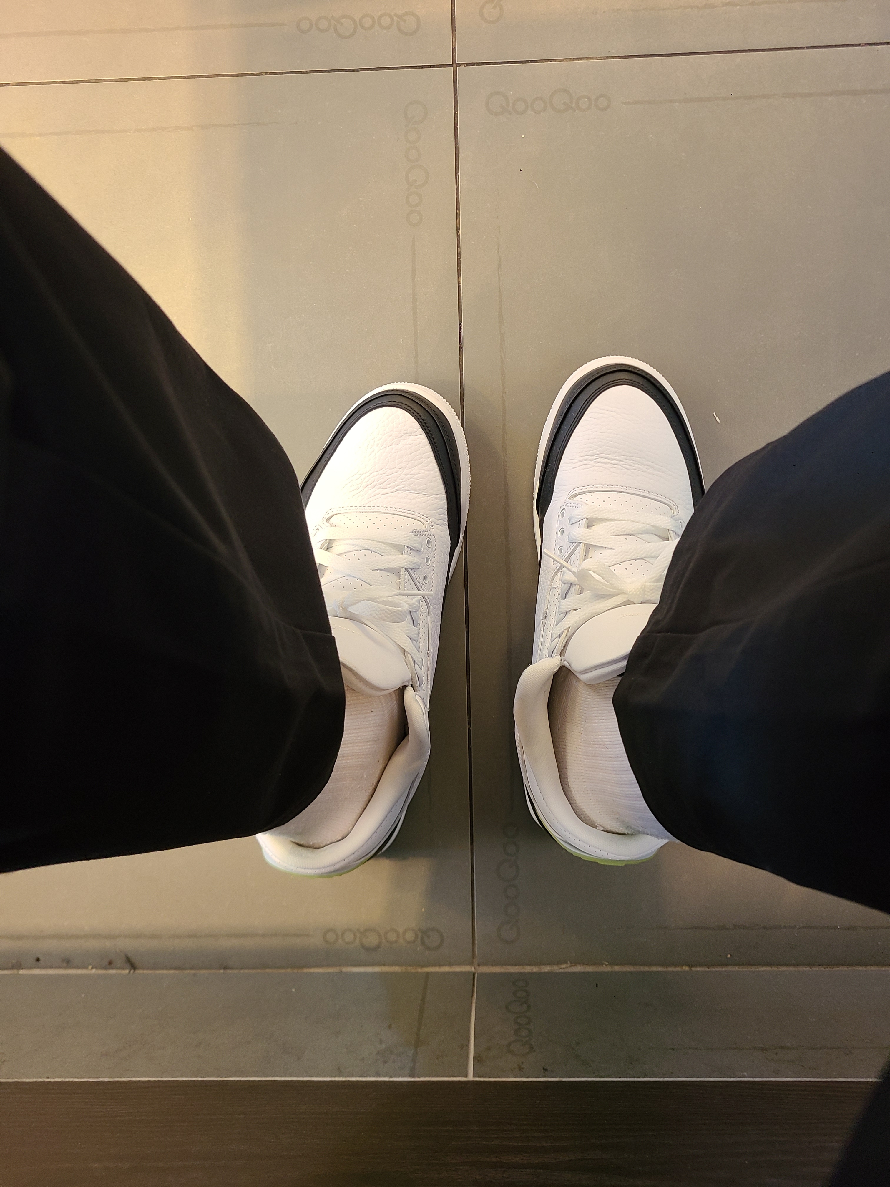 Jordan x A Ma Maniere Pants Black (FN0615-010), Jordan 3 x Fragment Retro SP White Black 착용 스타일 - 1