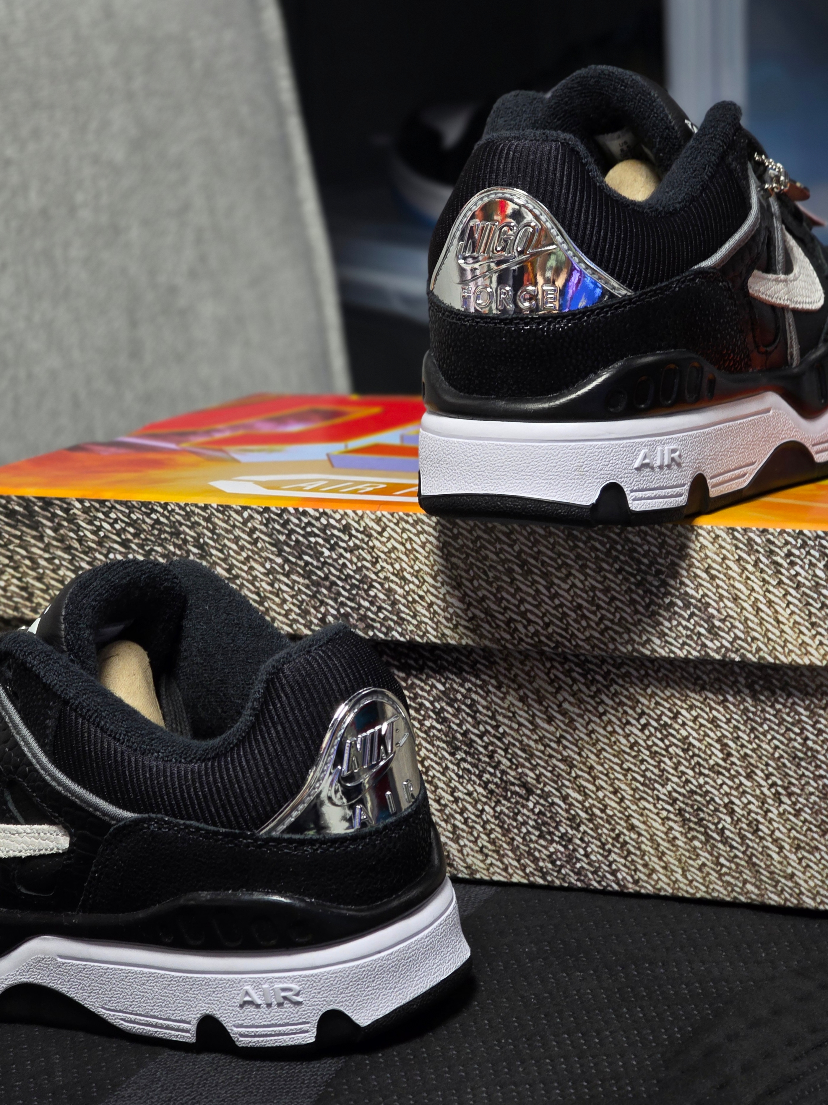 Nike x Nigo Air Force 3 Low SP Black and White 착용 스타일 - 2