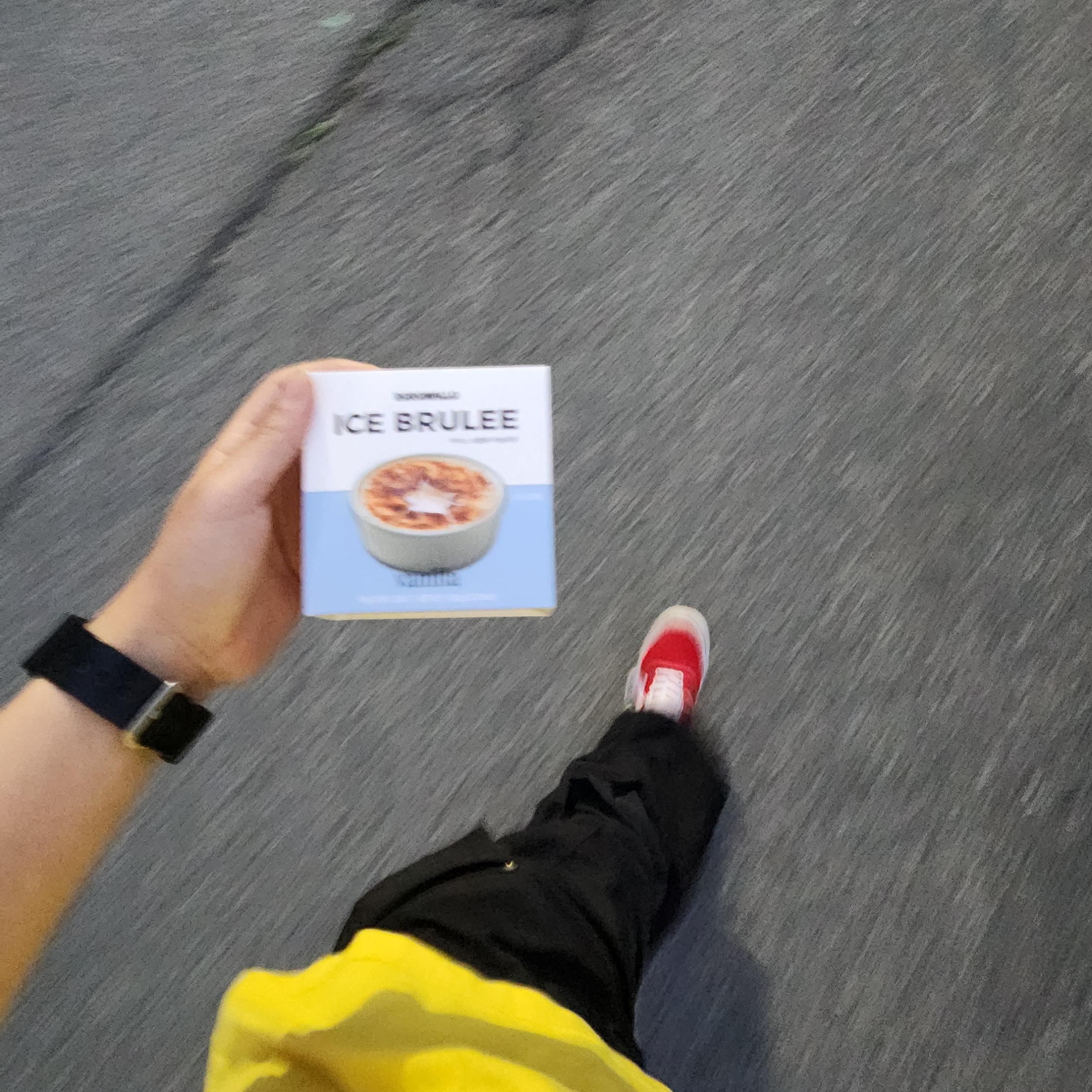 Vans Authentic Red 착용 스타일