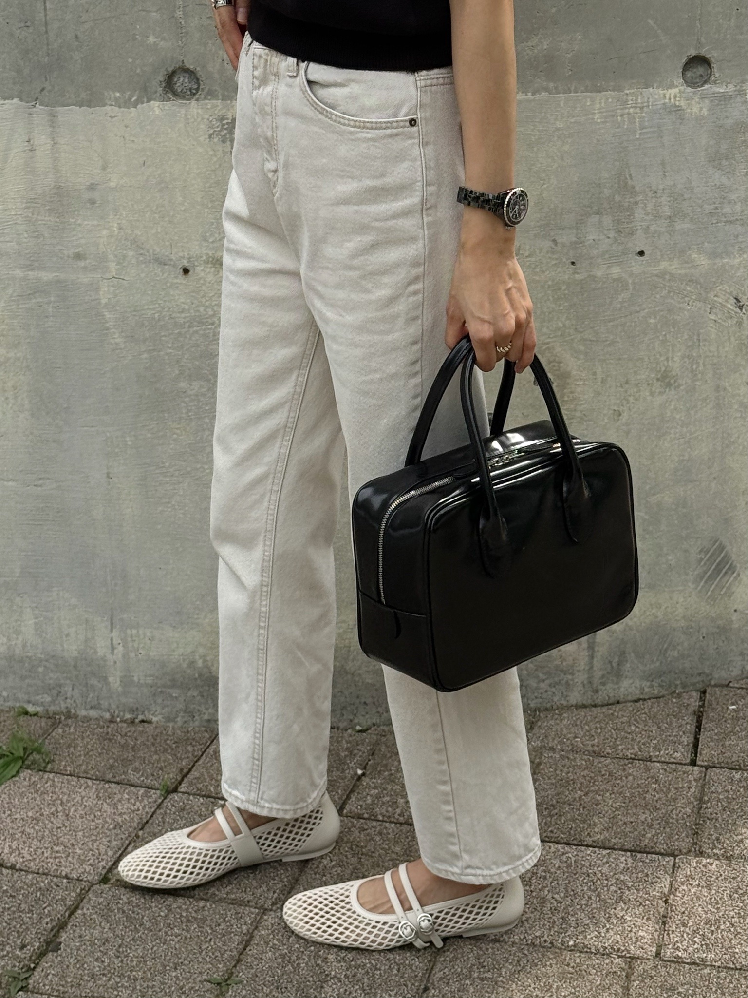 Chanel J12 Watch 33mm Quartz Black 착용 스타일 - 3