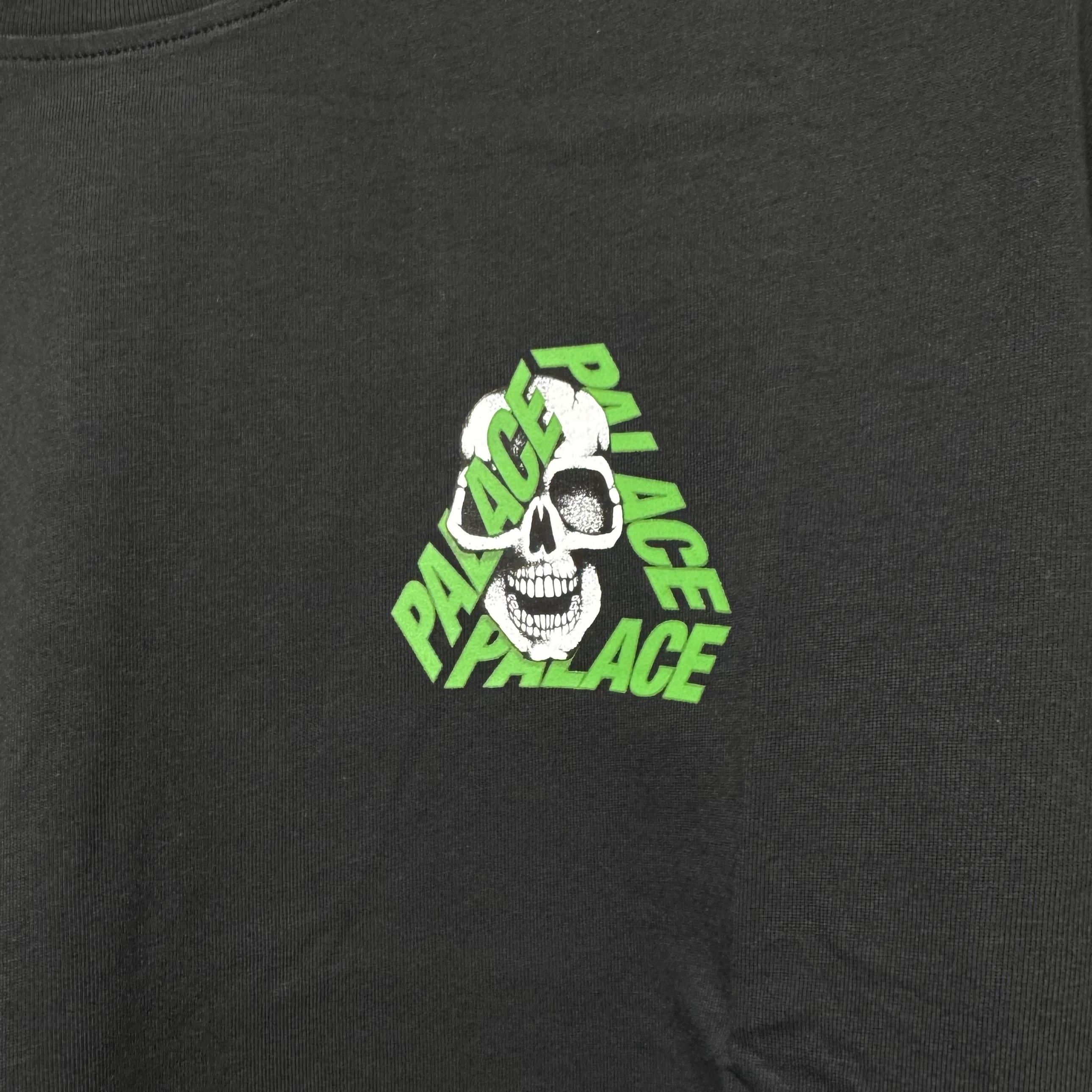 Palace P3 Skull T-Shirt Black - 25SS 착용 스타일 - 2