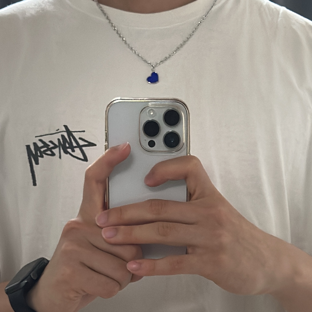 Stussy ITP Flower T-Shirt White, Ader Error Twin Heart Necklace Silver 착용 스타일