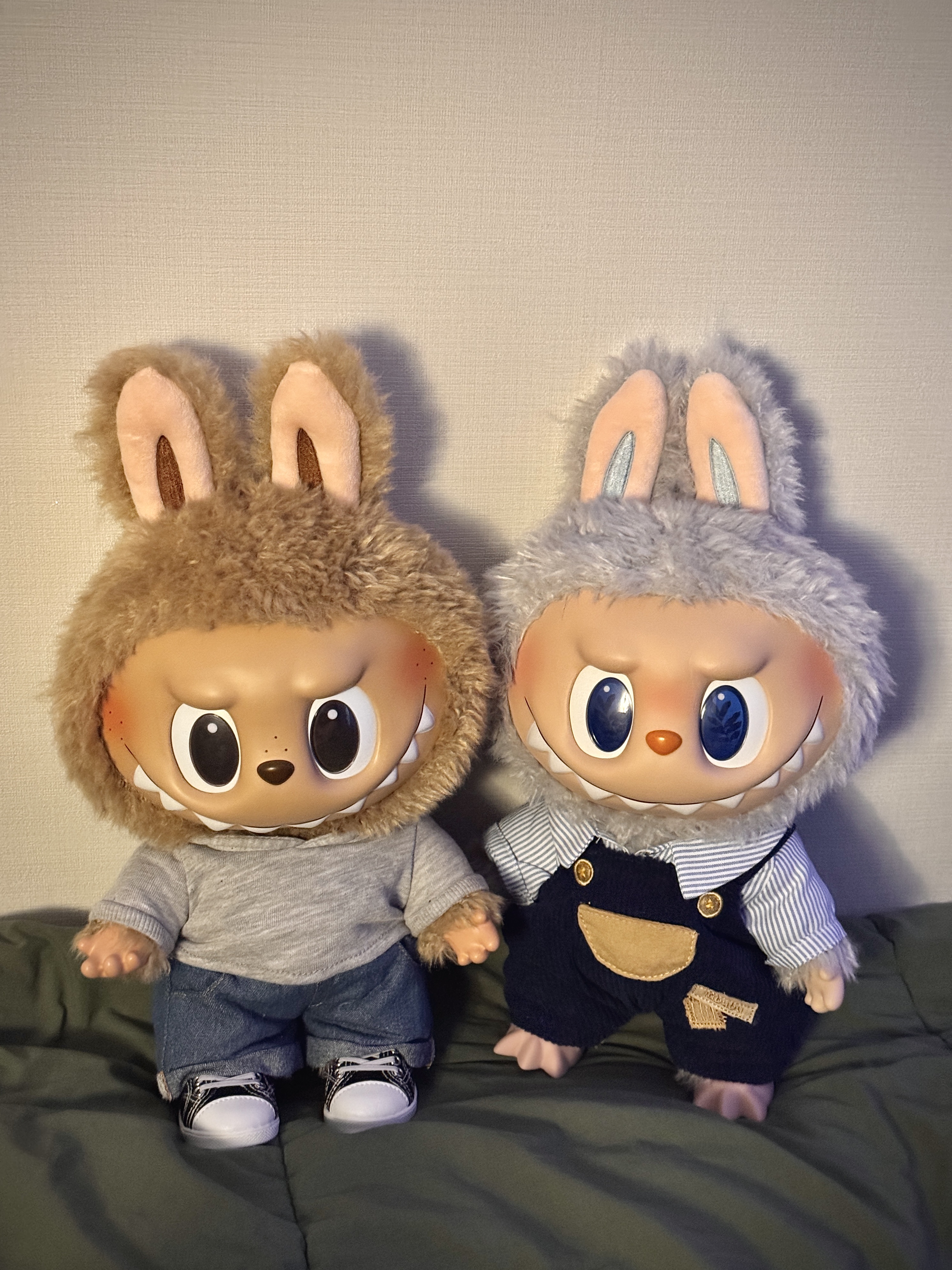 Pop Mart Labubu Time To Chill Vinyl Plush Doll, Pop Mart The Monsters Fall In Wild Labubu Series Plush Doll 착용 스타일 - 3