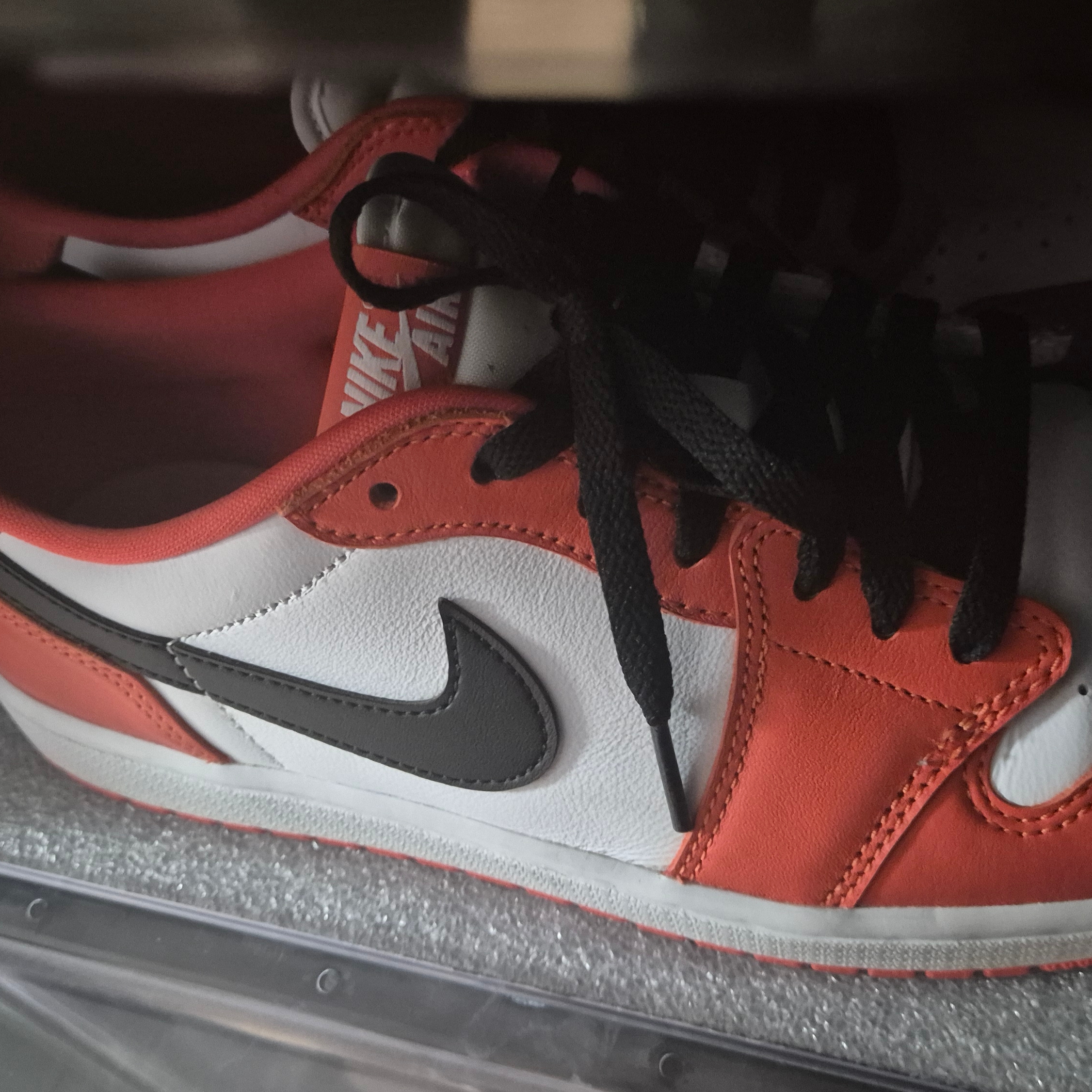Jordan 1 Low OG Starfish 착용 스타일