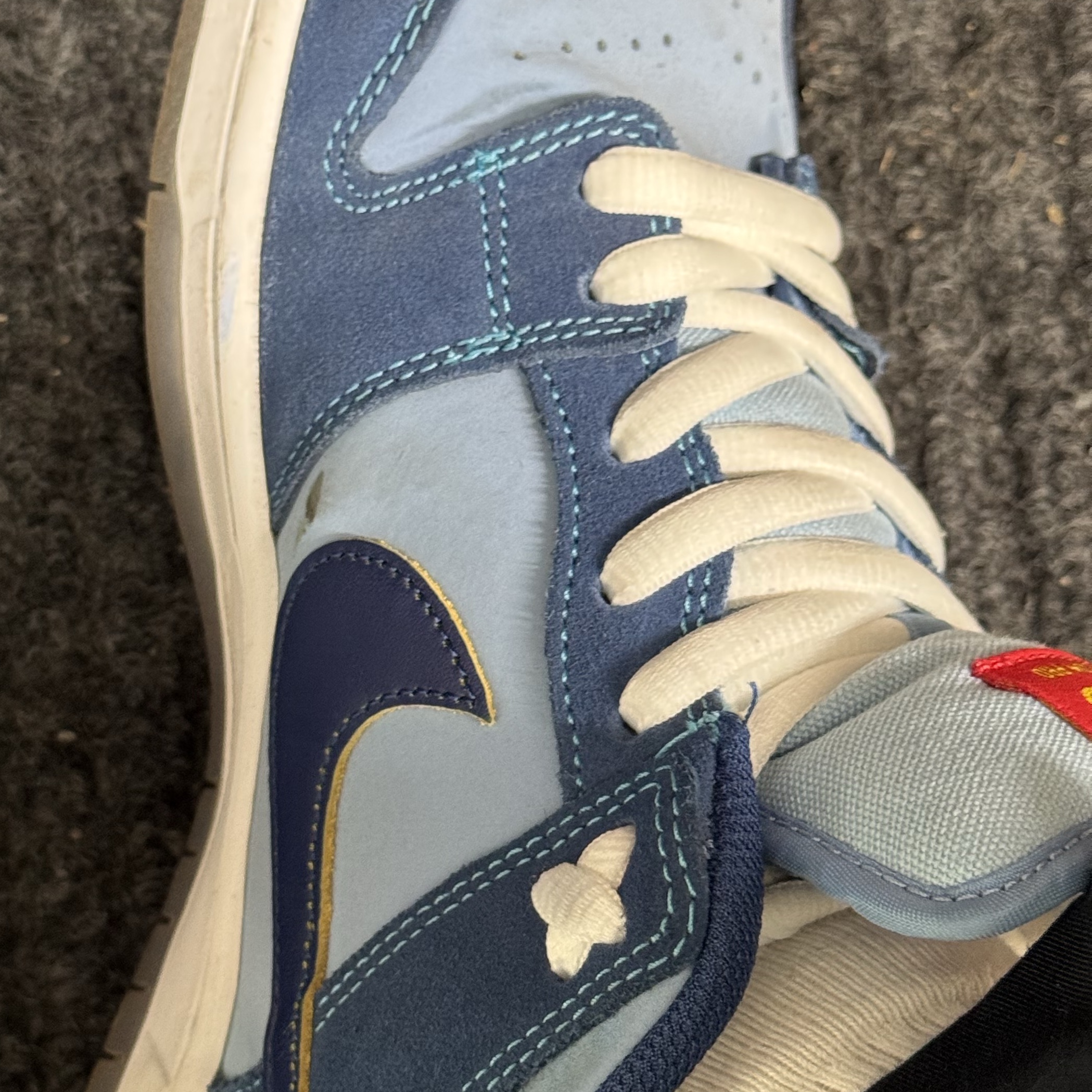 Nike x Why So Sad? SB Dunk Low Pro Coastal Blue 착용 스타일
