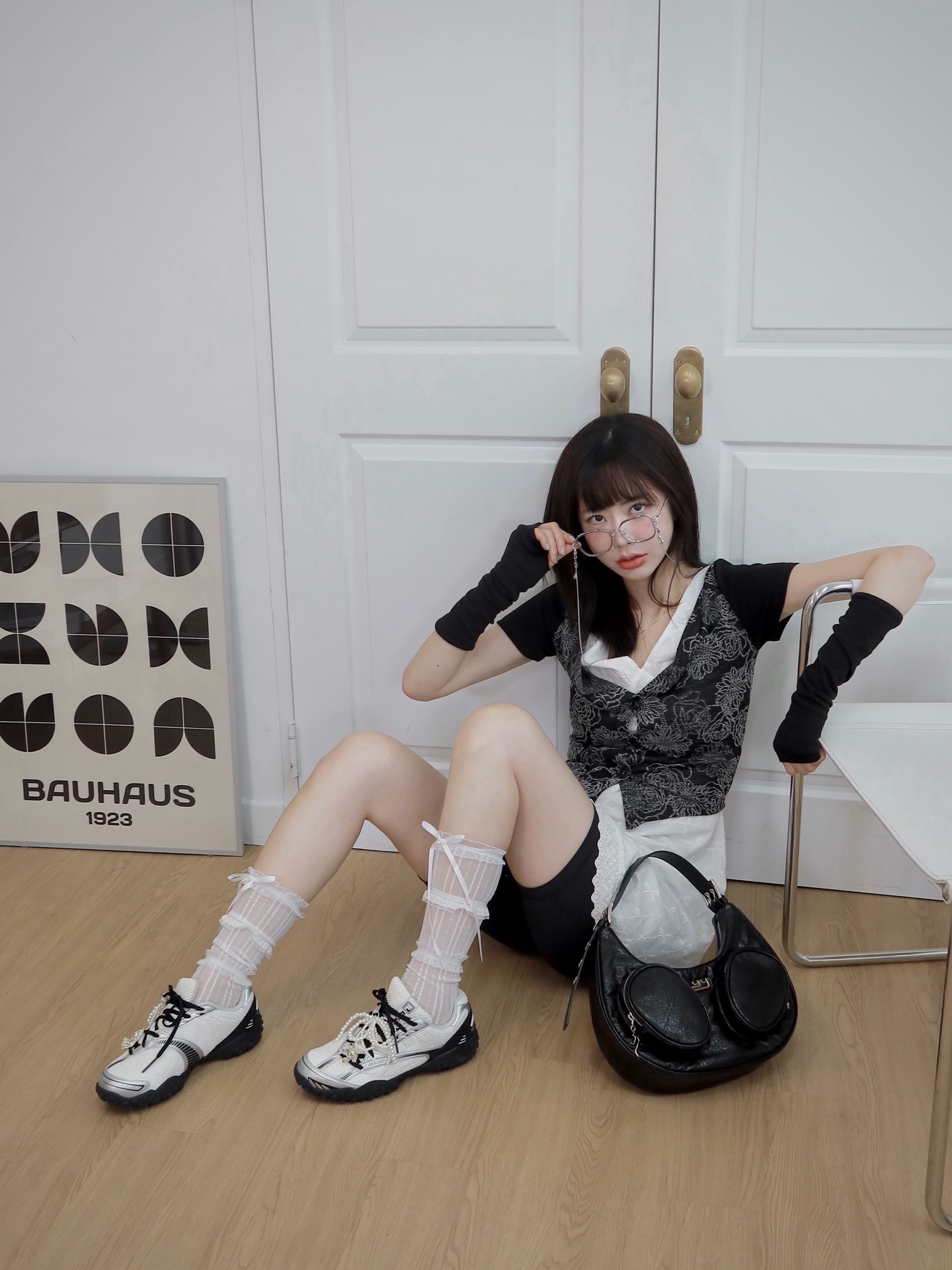 [6% 적립]Fila Echappe V2 Black 착용 스타일 - 1