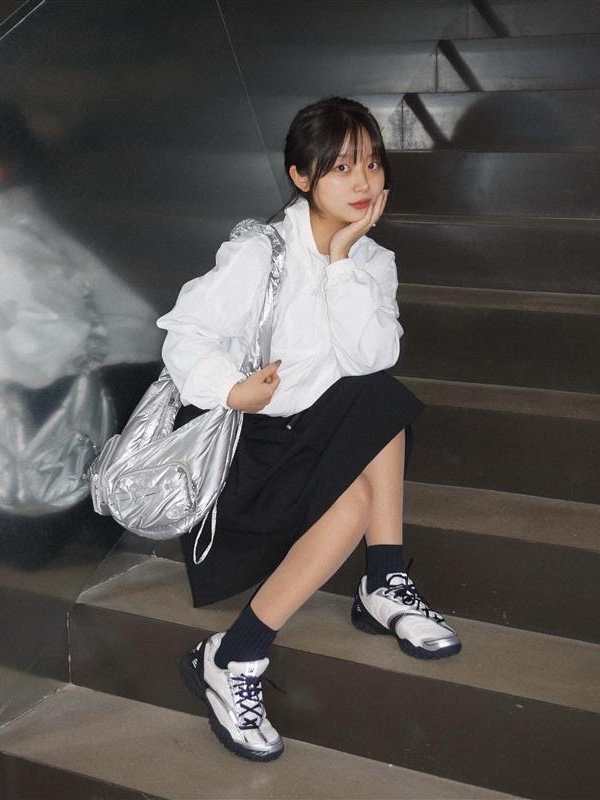 [6% 적립]Fila Echappe V2 Black 착용 스타일 - 1