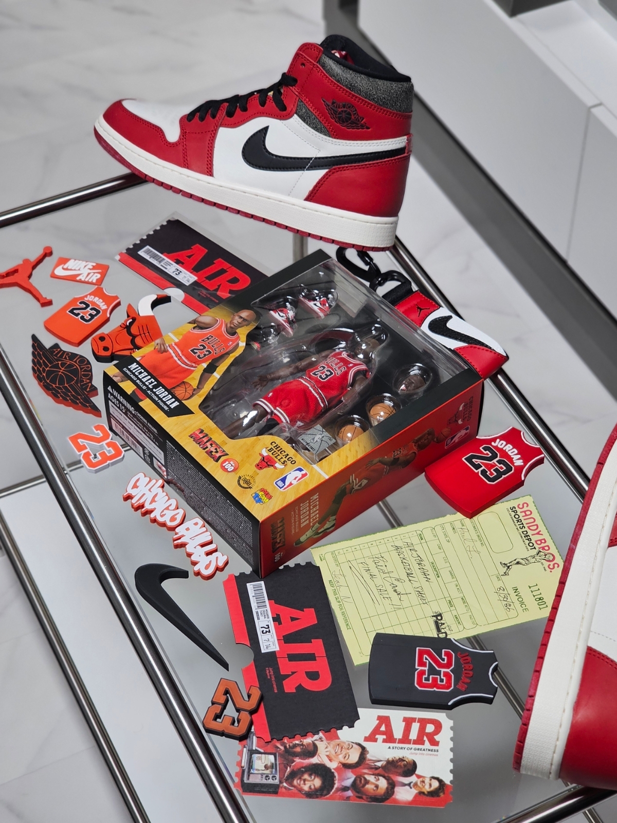 Jordan 1 Retro High OG Chicago 2022 착용 스타일 - 4