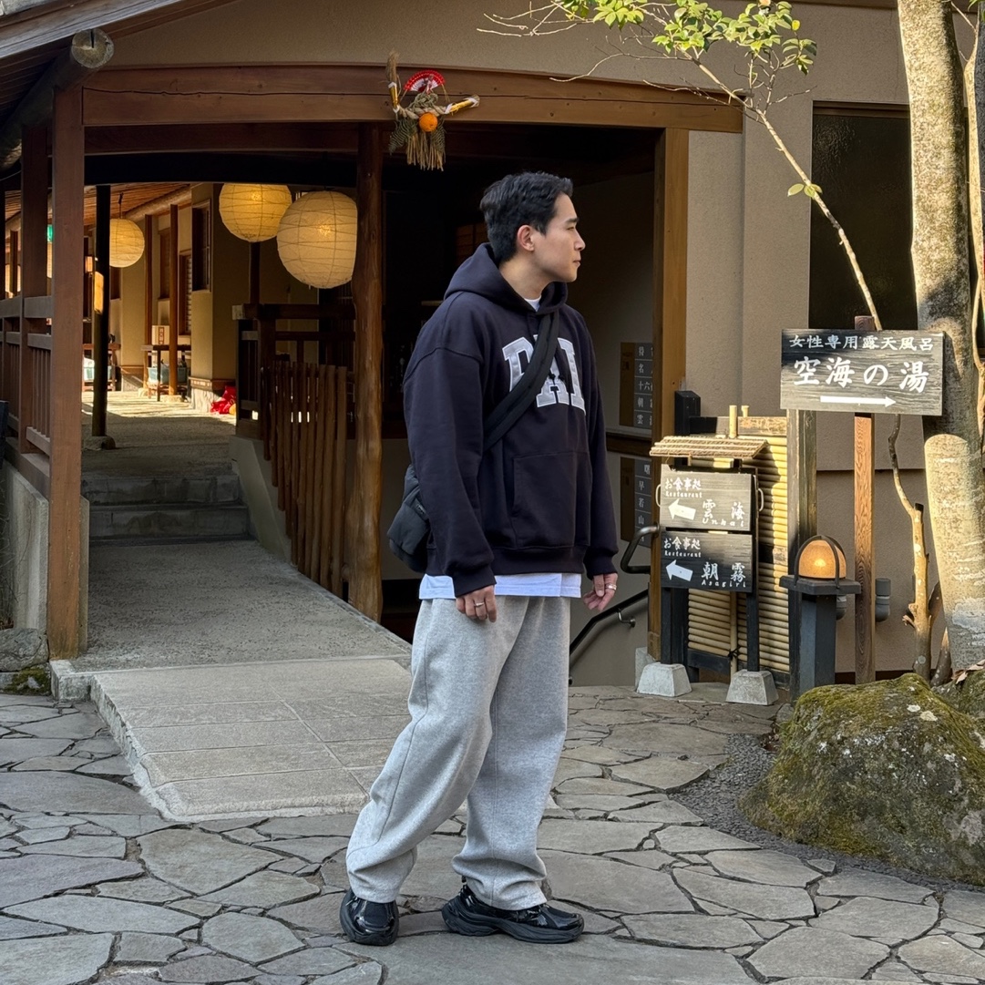 Palace x Gap Hood Black - 24SS 착용 스타일