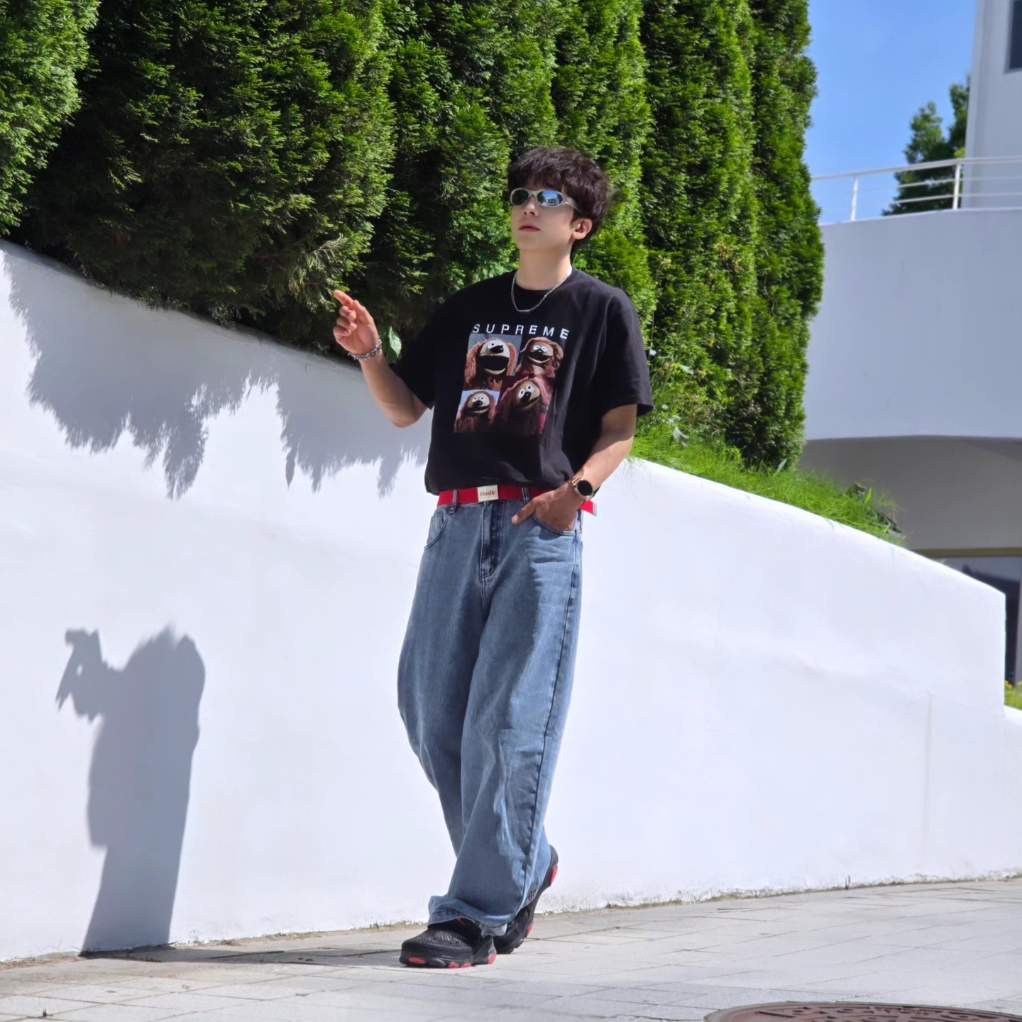 Diesel Dx1446 Red Enamel Stainless Steel Chain Necklace Silver, Supreme Rowlf T-Shirt Black - 24SS 착용 스타일 - 2