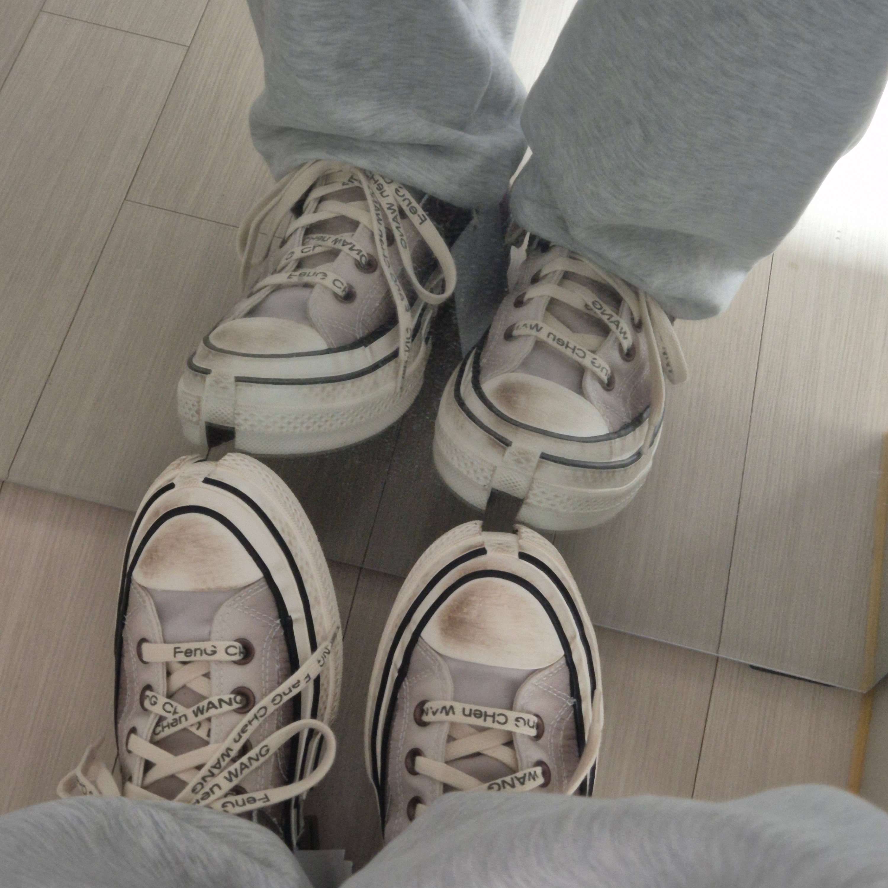 Converse x Feng Chen Wang Chuck 70 Ox 2-in-1 Brown 착용 스타일