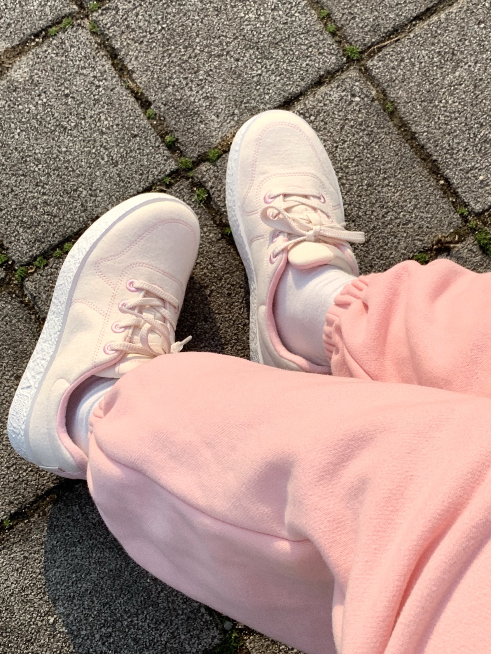 [6% 적립] LeMouton Mate Cream Pink 착용 스타일 - 6