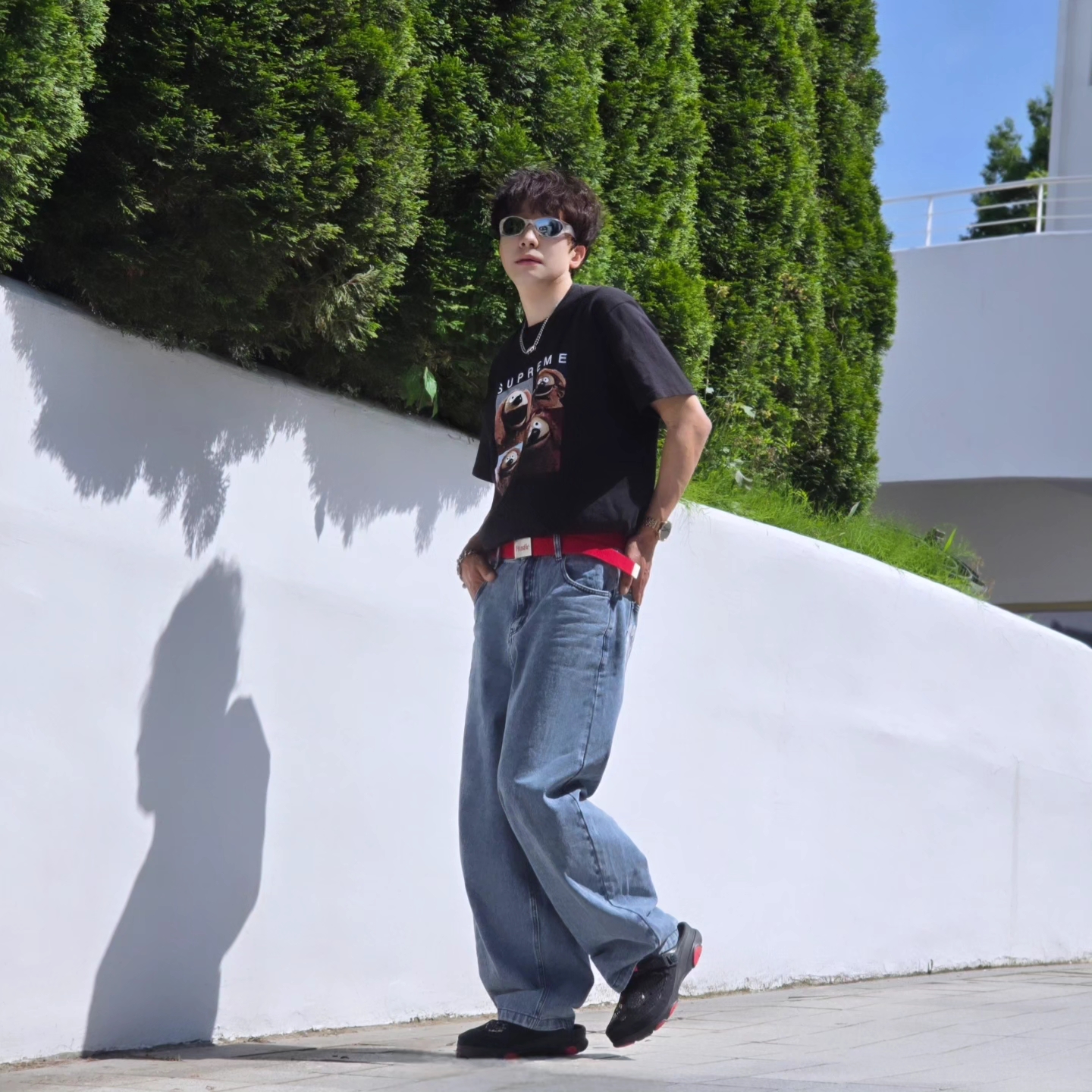 Diesel Dx1446 Red Enamel Stainless Steel Chain Necklace Silver, Supreme Rowlf T-Shirt Black - 24SS 착용 스타일 - 3