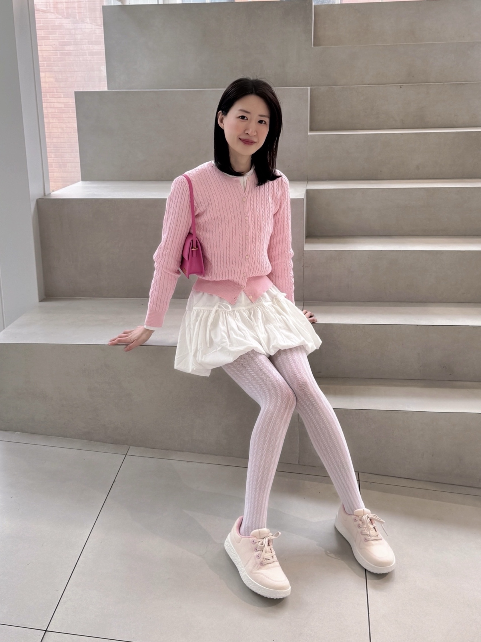 [6% 적립] LeMouton Mate Cream Pink 착용 스타일 - 1