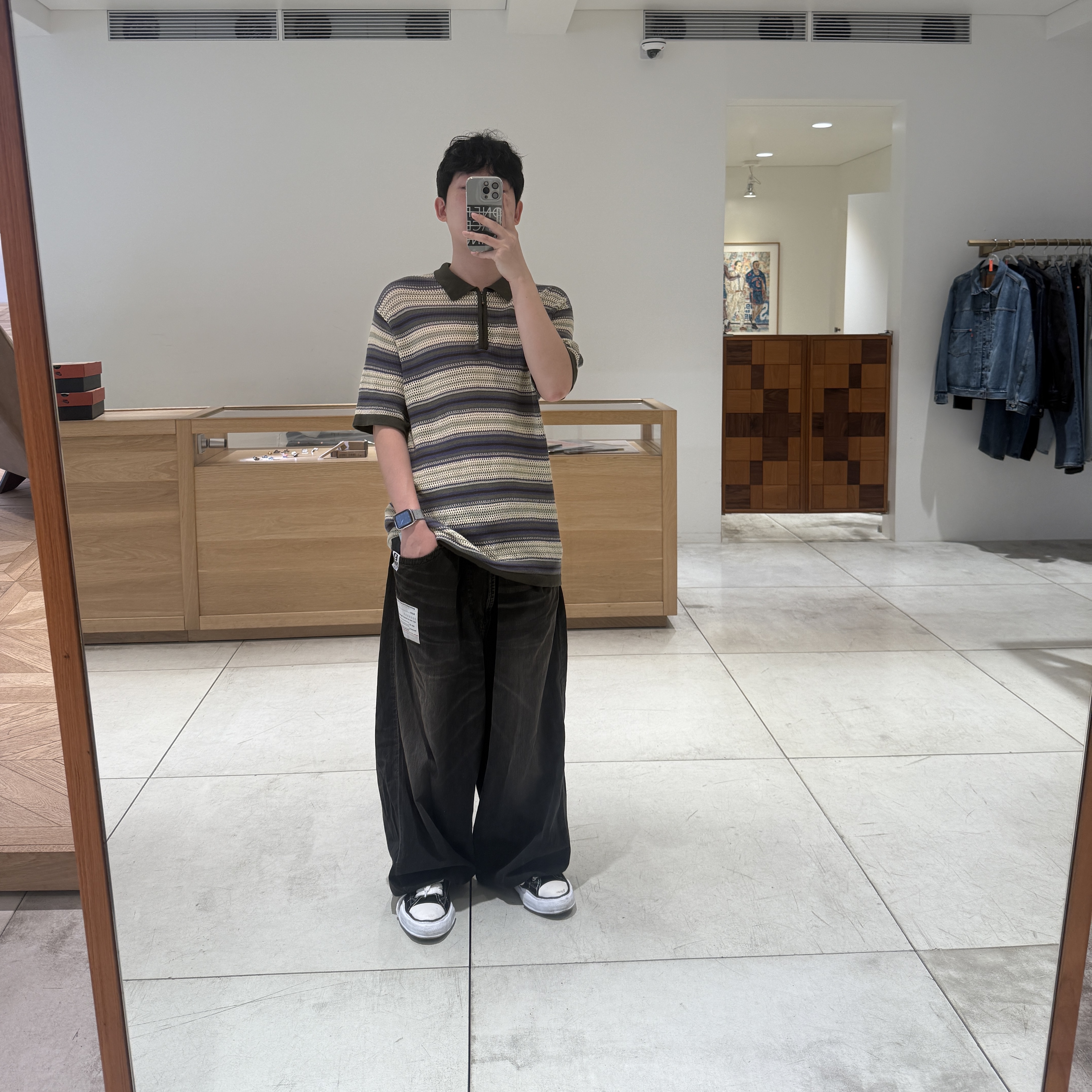 Maison Mihara Yasuhiro Tencel Denim Wide Pants Black, Maison Mihara Yasuhiro Peterson OG Sole Canvas Low Sneakers Black 착용 스타일