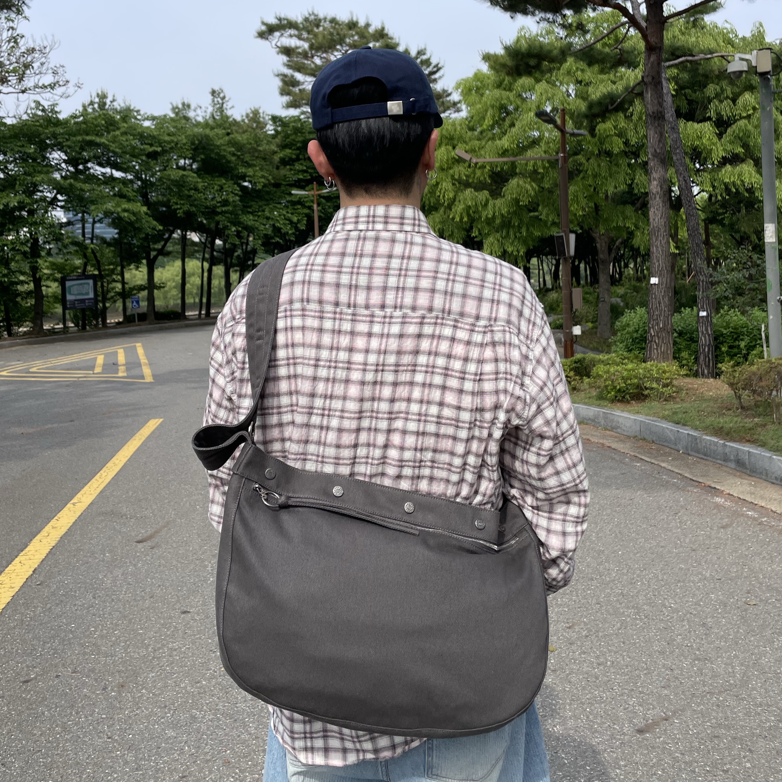 noun Corduroy Denim Pants Light Blue 착용 스타일 - 3