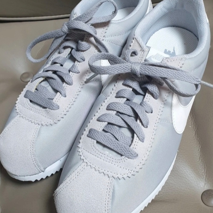(W) Nike Cortez Premium Leather Pure Platinum Denim 착용 스타일