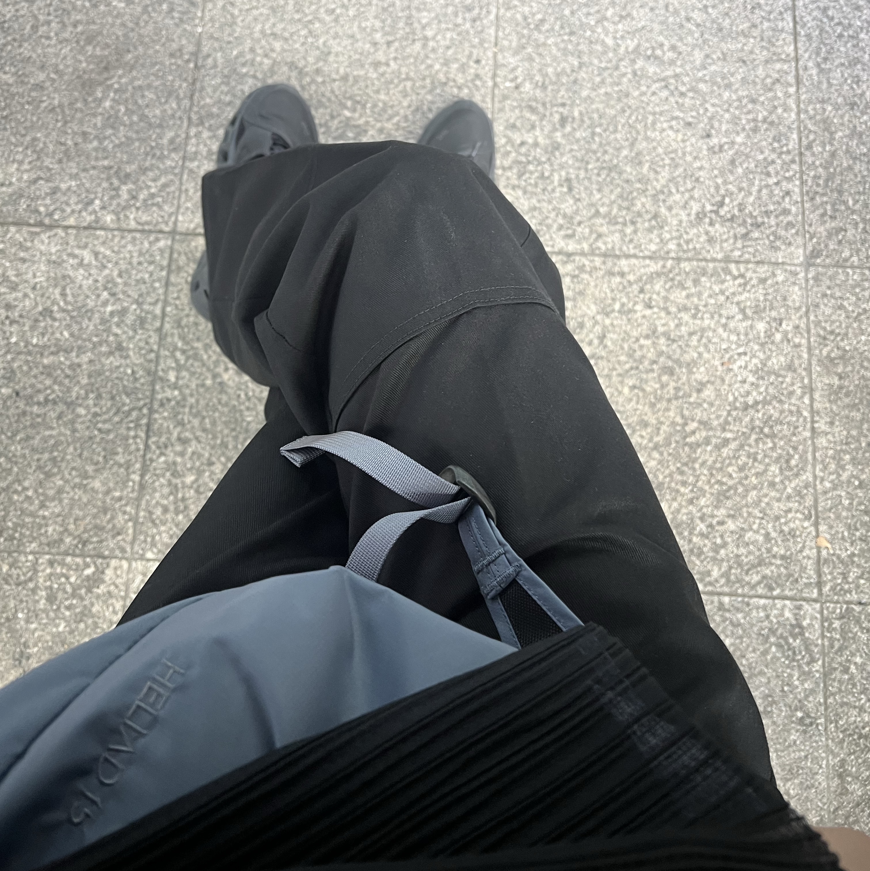 Arc'teryx Heliad 15 Backpack Stratus 착용 스타일