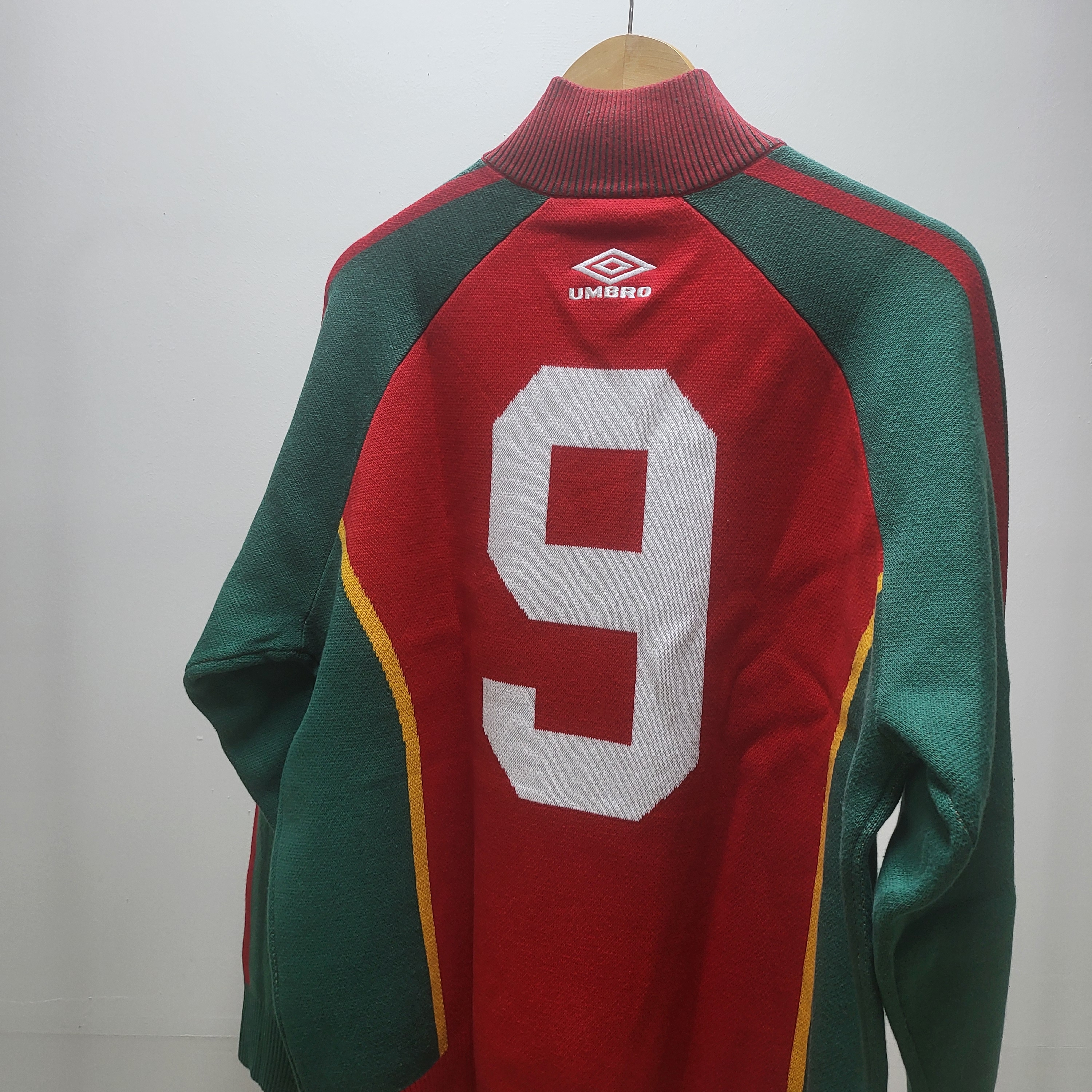 Supreme x Umbro Zip Up Sweater Red - 25SS 착용 스타일 - 2