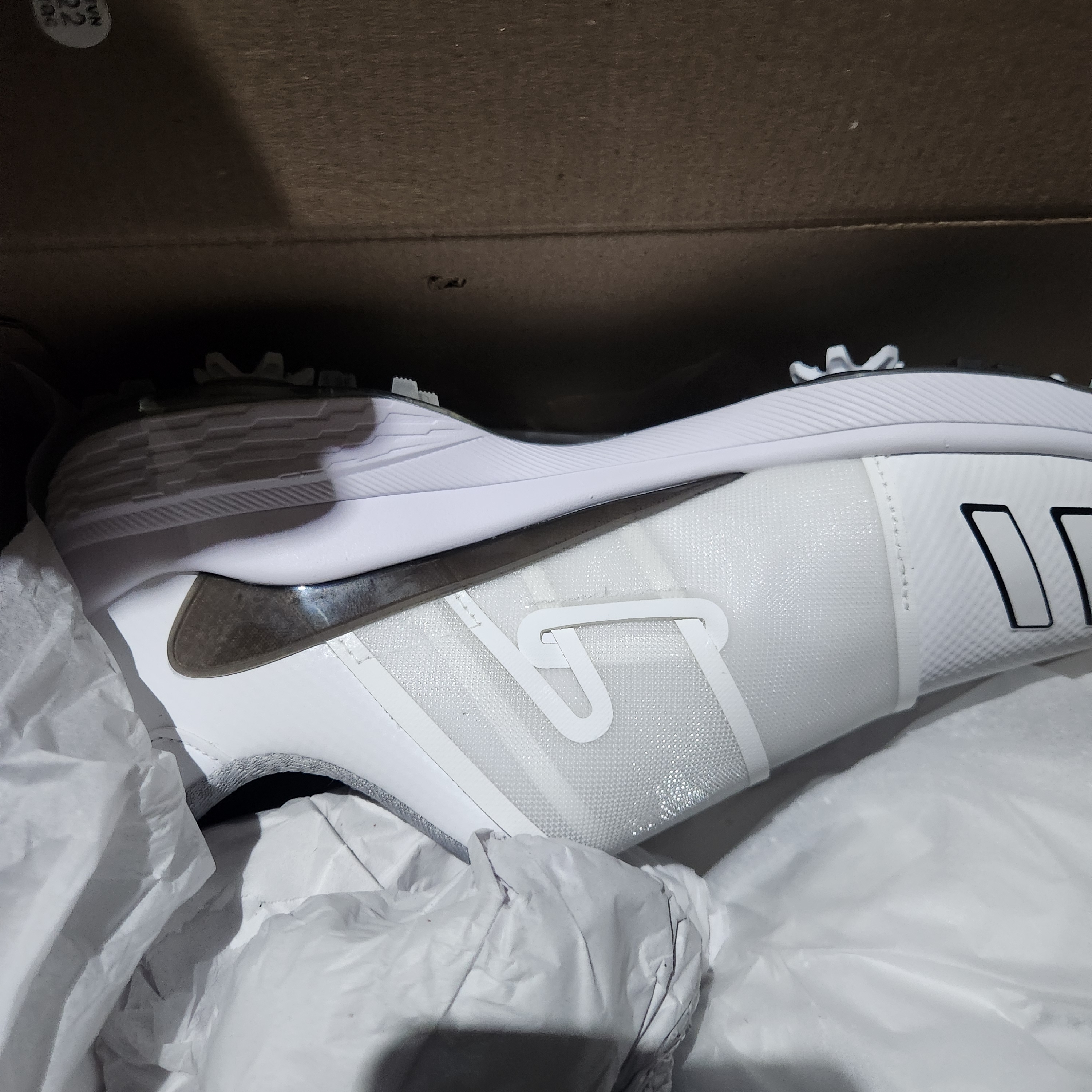 Adidas ZG23 Boa Lightstrike Cloud White Core Black 착용 스타일