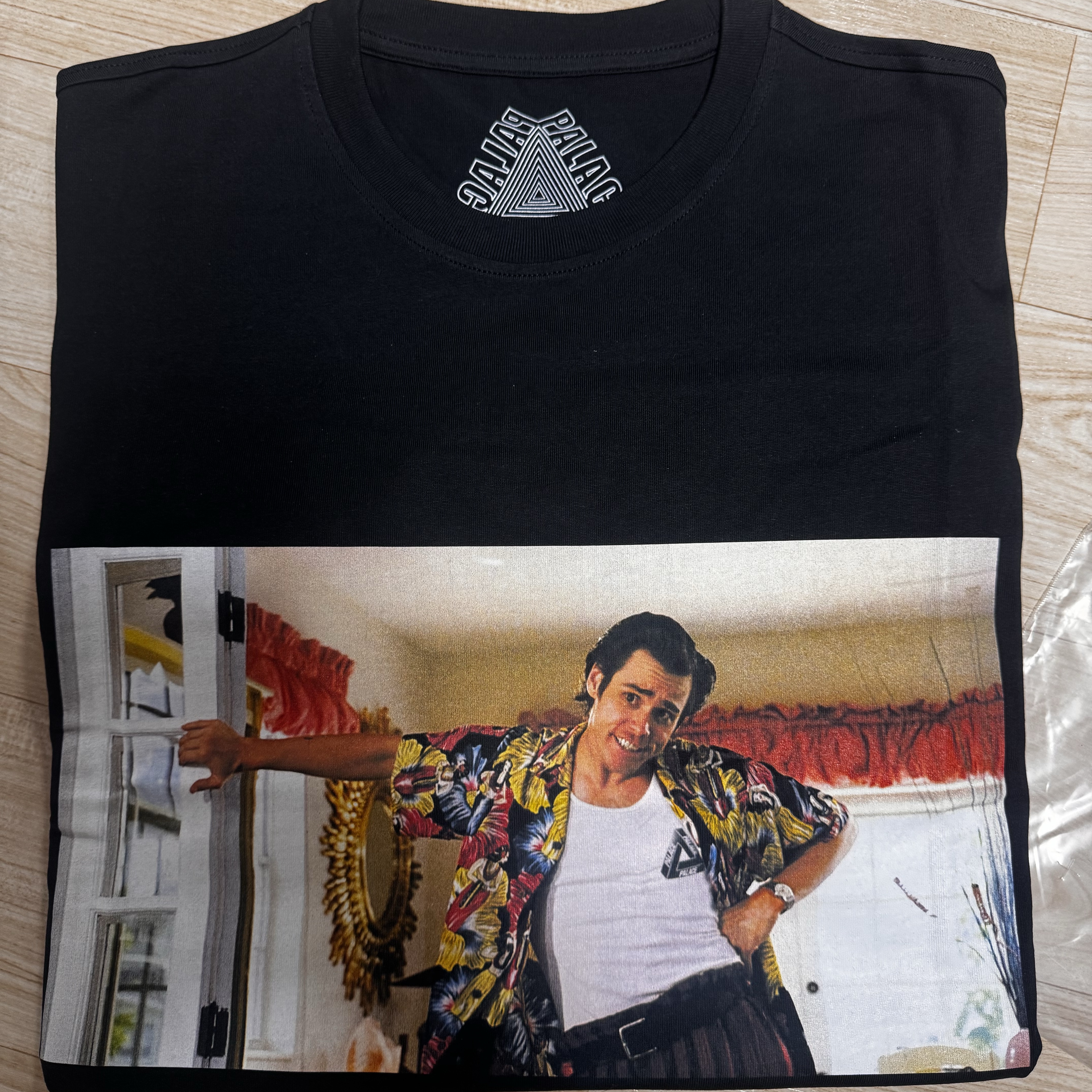 Palace Pal-Ace T-Shirt Black - 25SS 착용 스타일