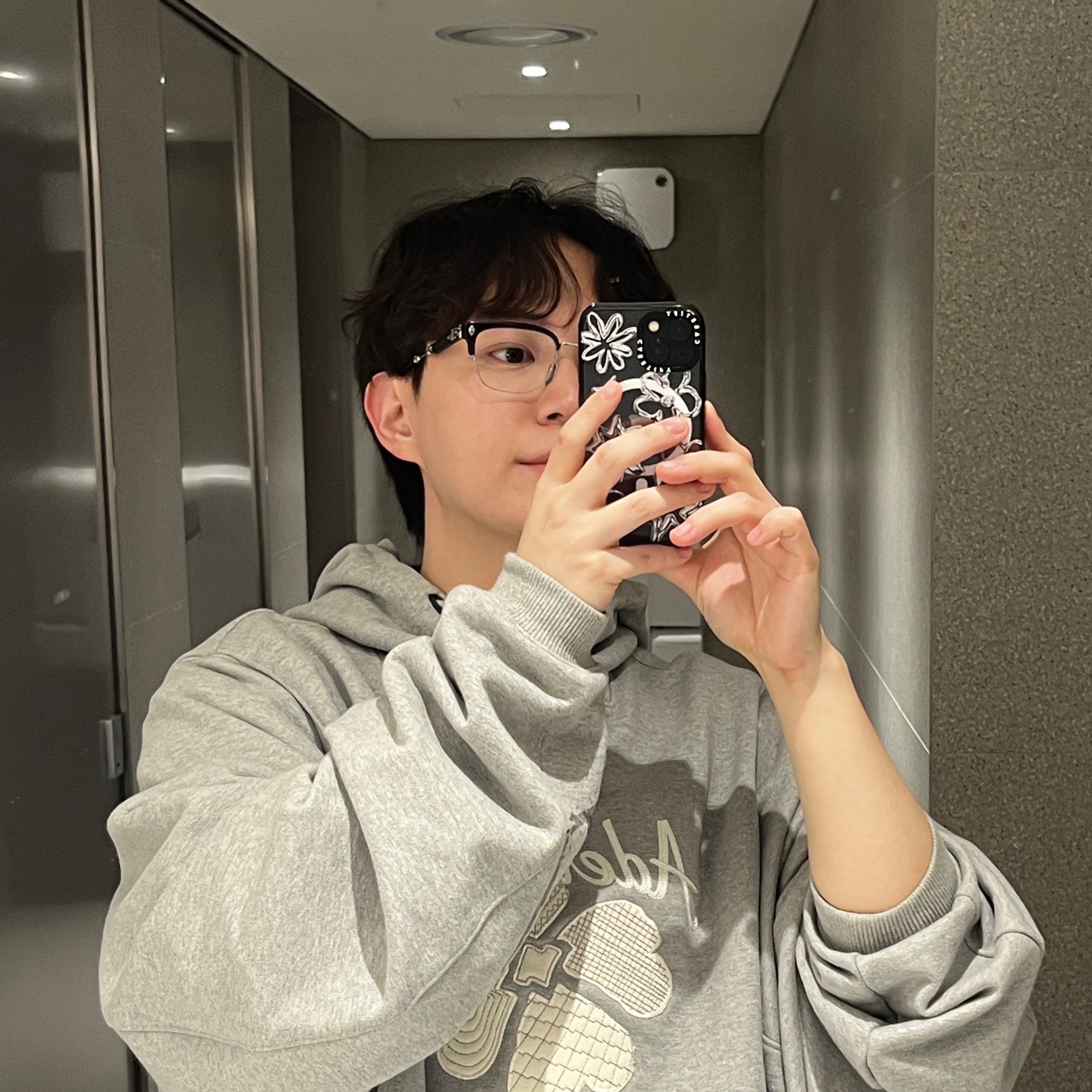 Chrome Hearts Evagilist Black Shiny Silver 착용 스타일 - 1