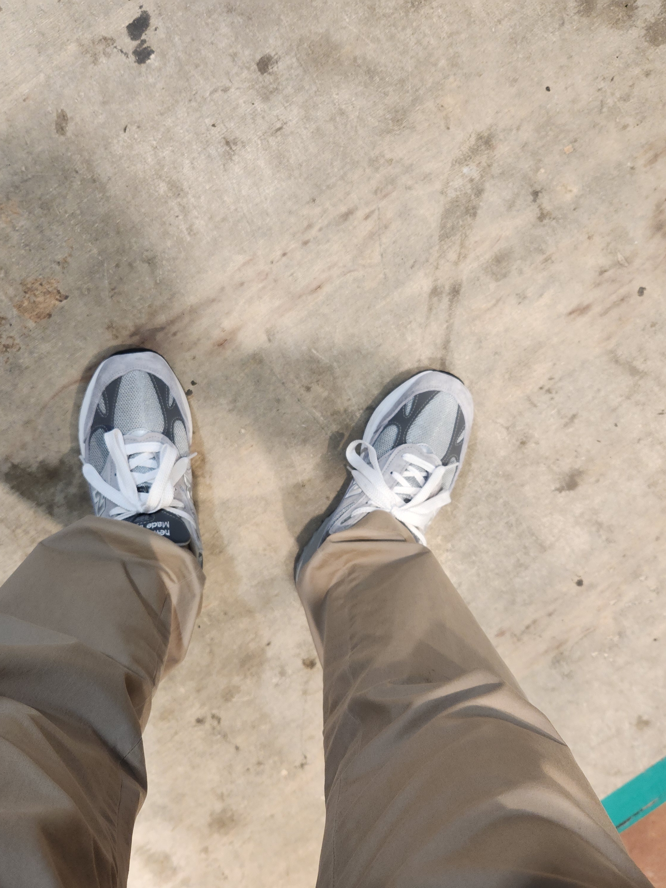 (W) New Balance 993 Made in USA Grey - B Standard 착용 스타일