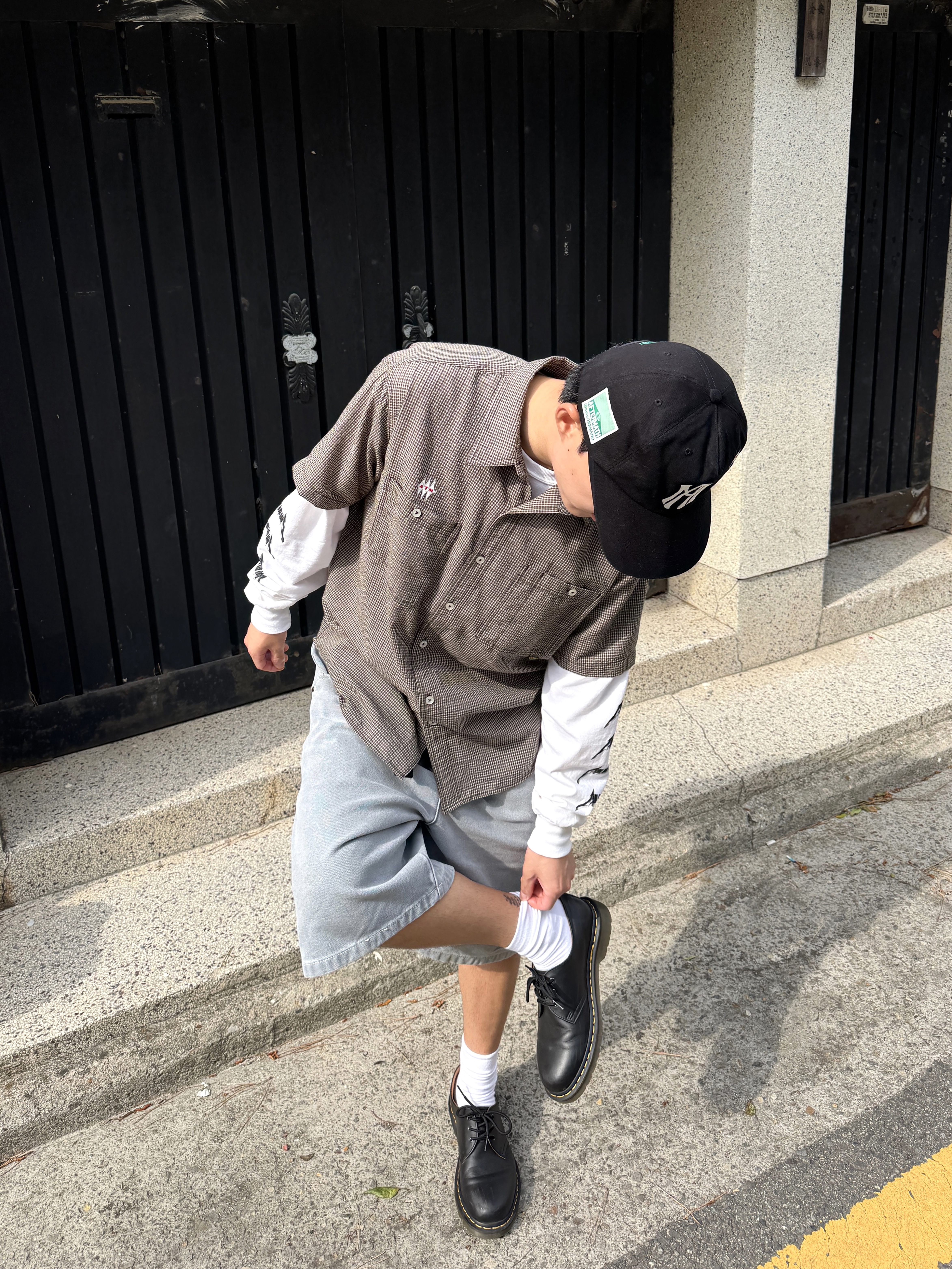 Dr. Martens 1461 Nappa Black, Dr. Martens 1461 Nappa Black 착용 스타일 - 1